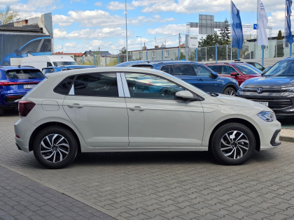 OD RĘKI ! Polo Life Plus 1.0 TSI 70 KW / 95 KM Manualna, 5-biegowa