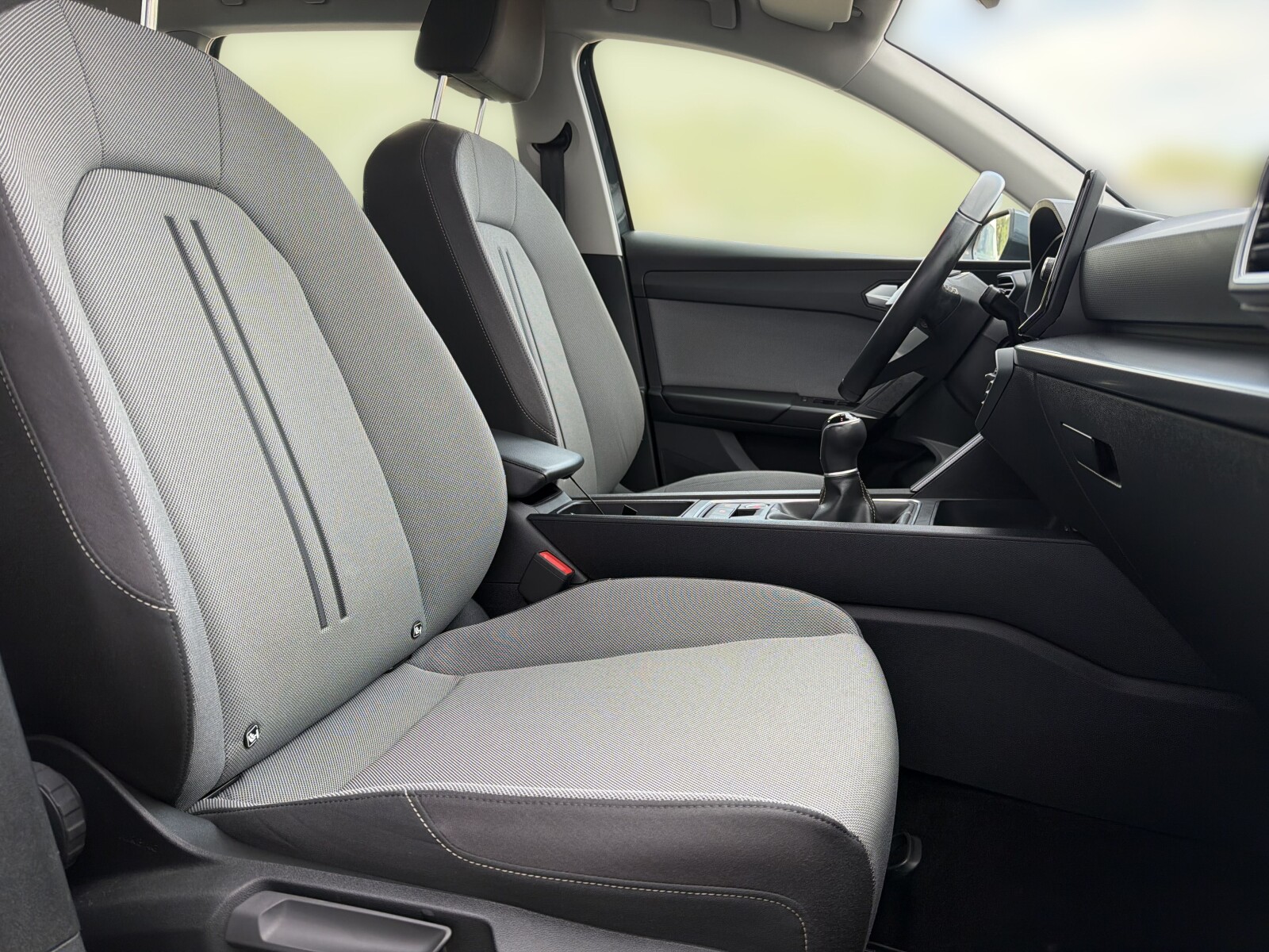 Seat Leon Sportstourer - zdjęcie 12