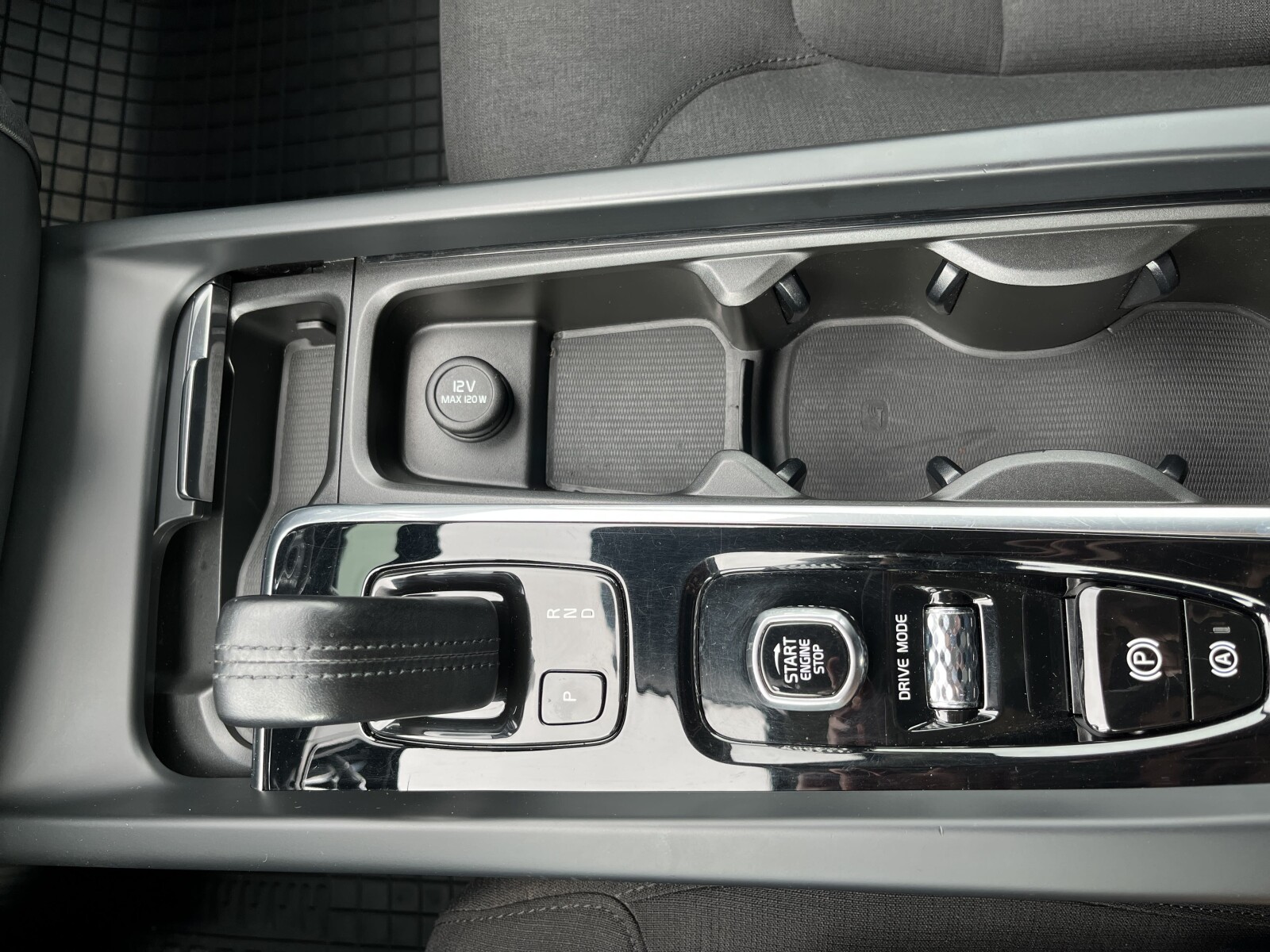 Volvo XC 60 - zdjęcie 27