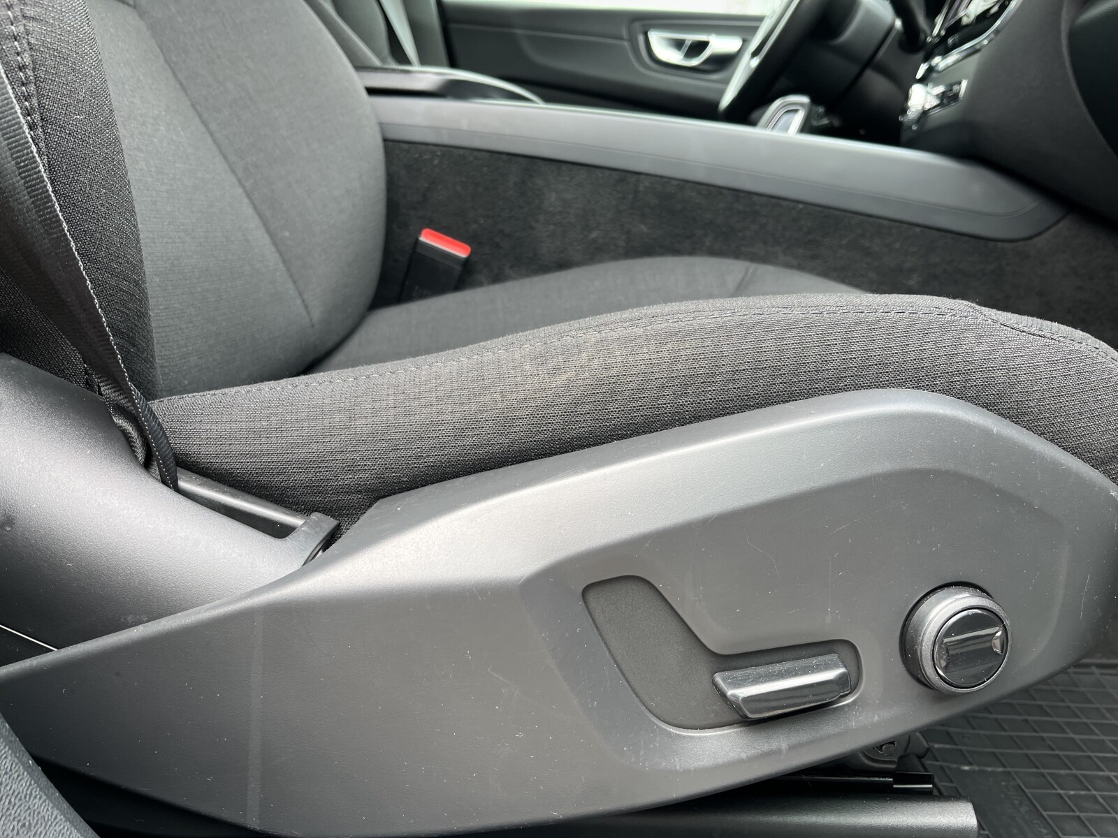 Volvo XC 60 - zdjęcie 21