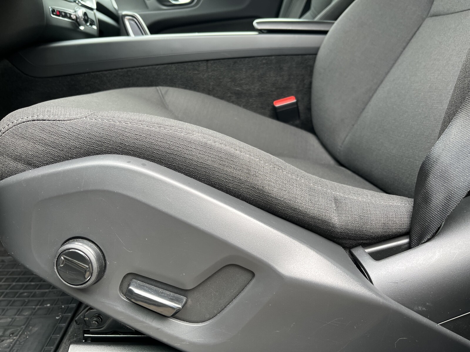 Volvo XC 60 - zdjęcie 11