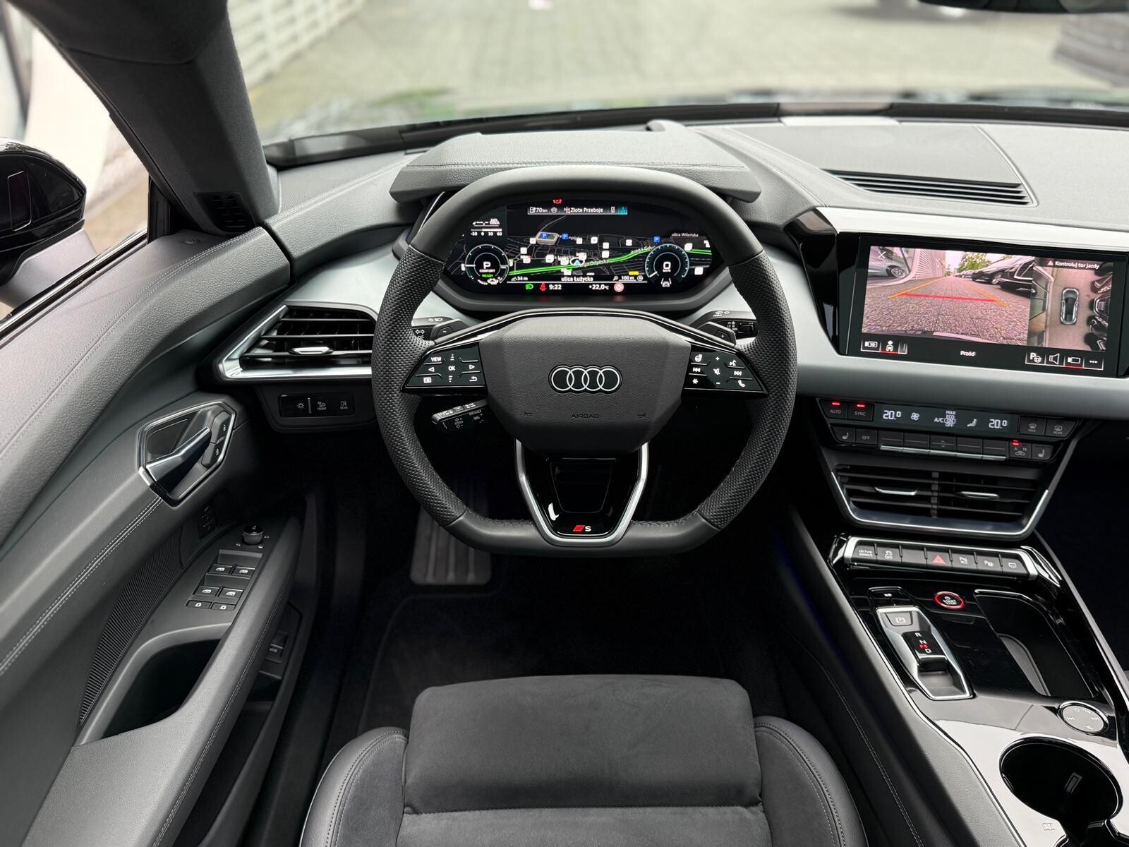 Audi S e-tron GT - zdjęcie 26