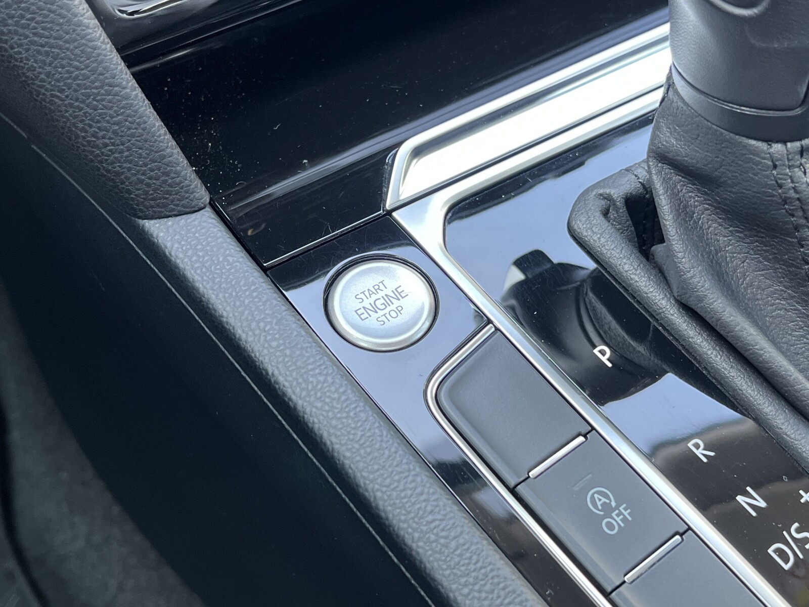 Volkswagen Arteon - zdjęcie 16