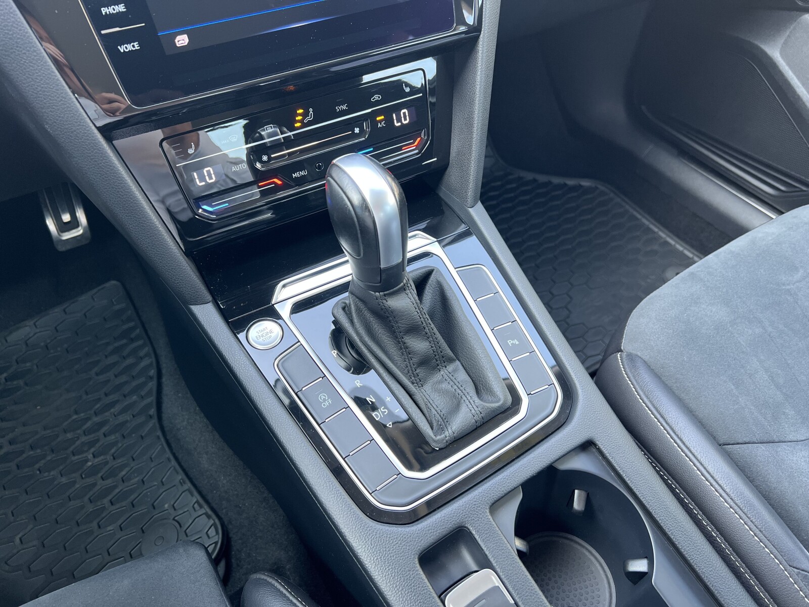 Volkswagen Arteon - zdjęcie 15