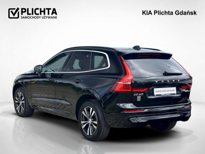 B4 D AWD Momentum Pro 197KM Automat FV23%