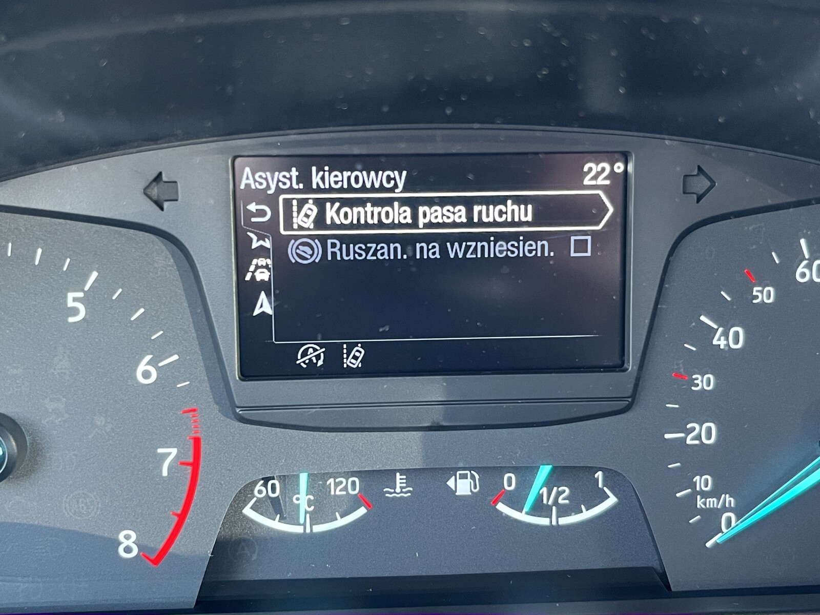 Ford Fiesta - zdjęcie 32