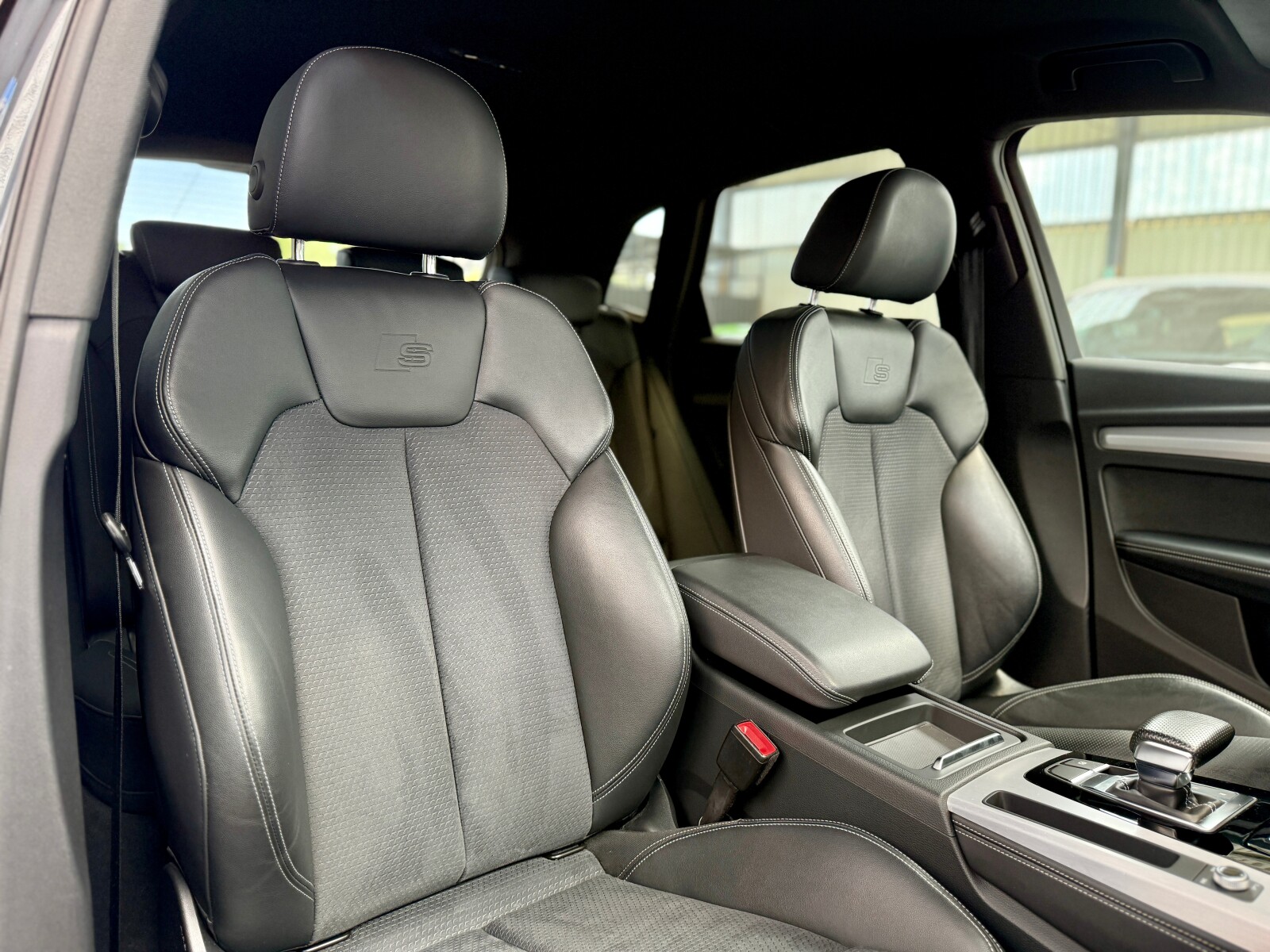 Audi Q5 - zdjęcie 23