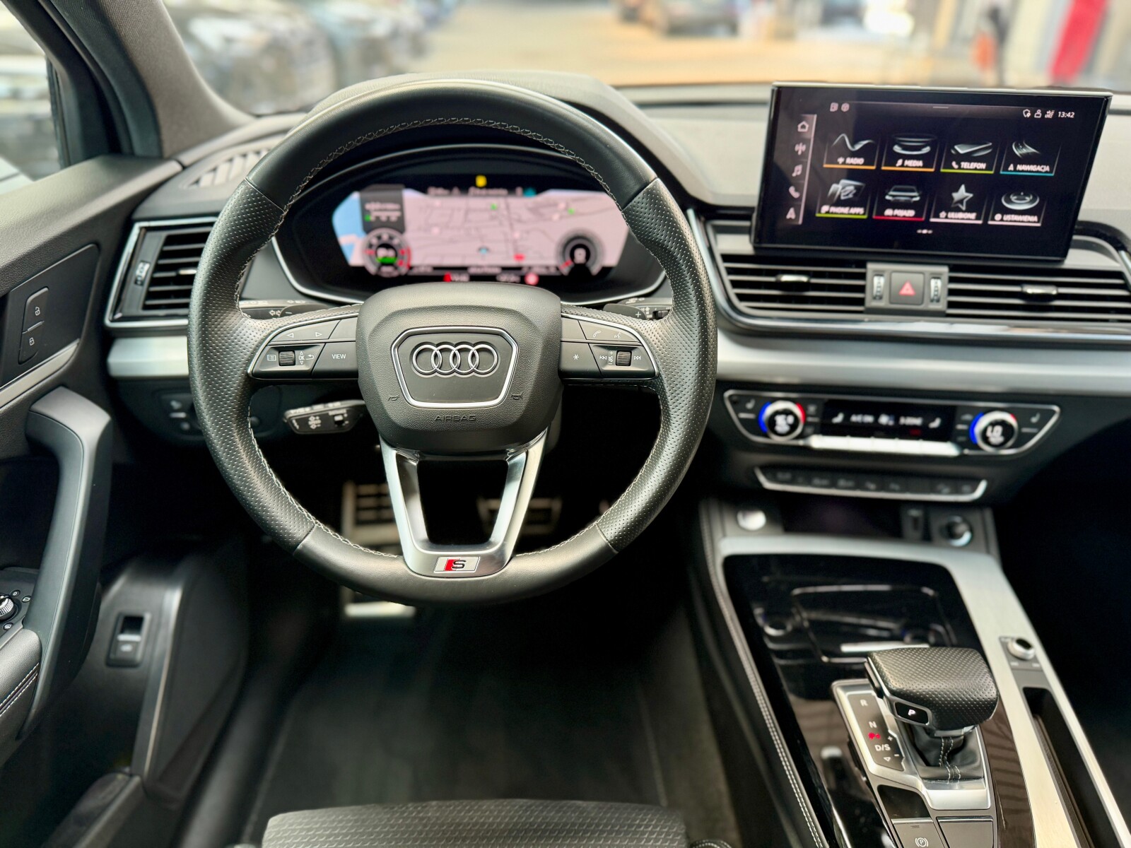 Audi Q5 - zdjęcie 17