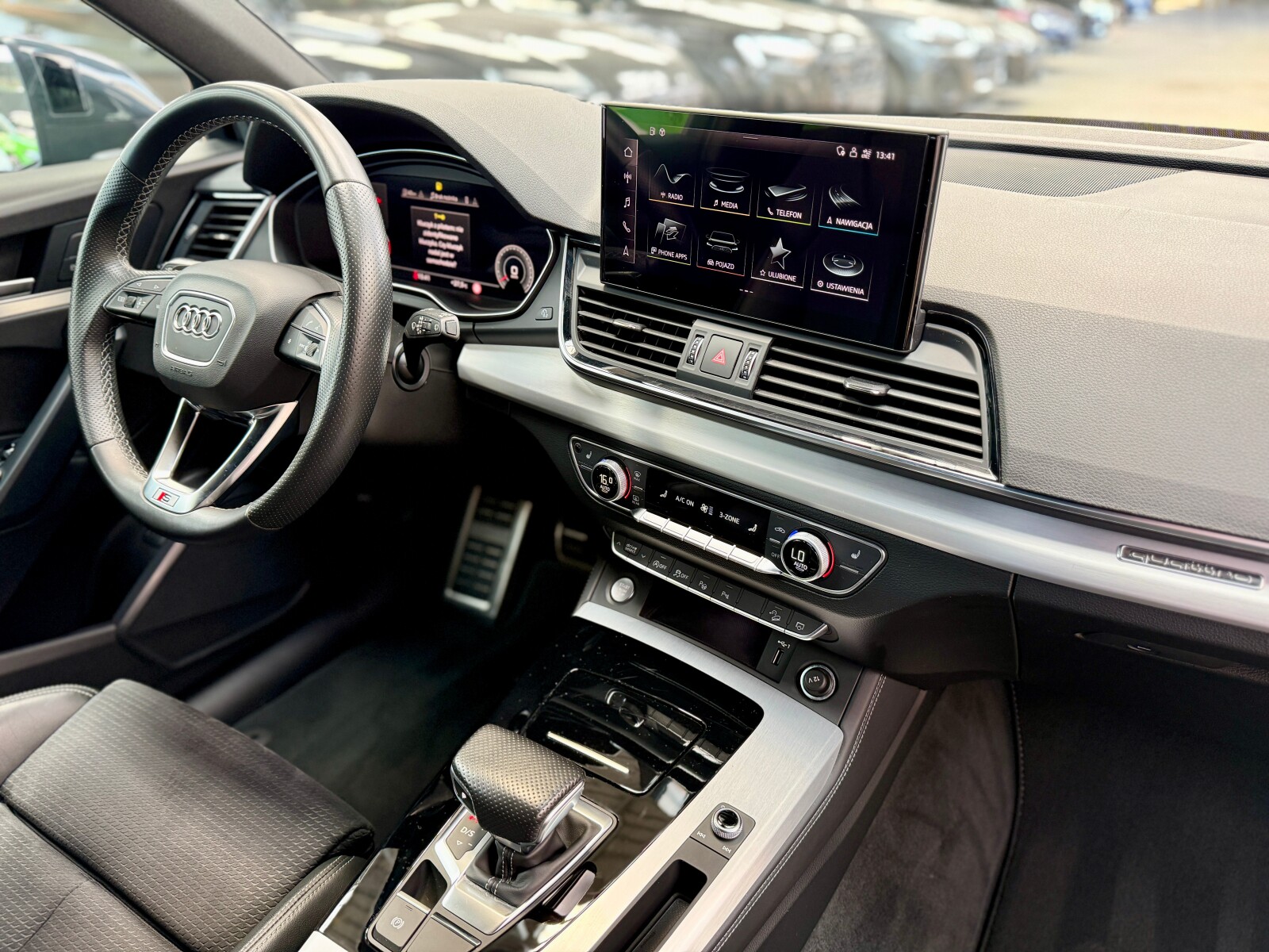 Audi Q5 - zdjęcie 24