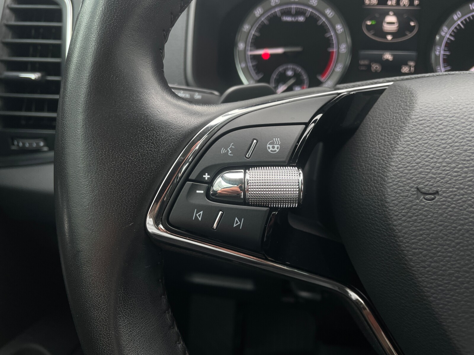 Škoda Karoq - zdjęcie 22