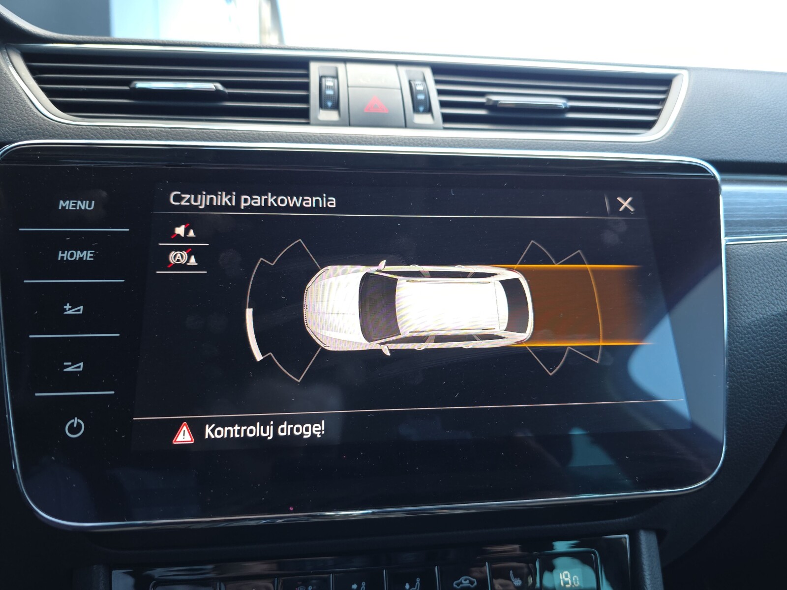 Škoda Superb - zdjęcie 23
