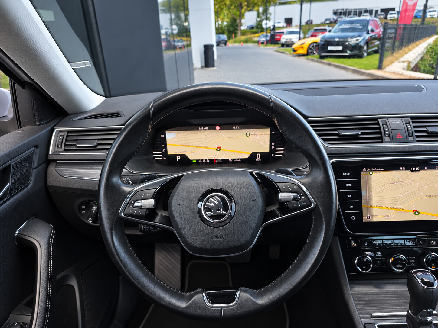 Škoda Superb - zdjęcie 13