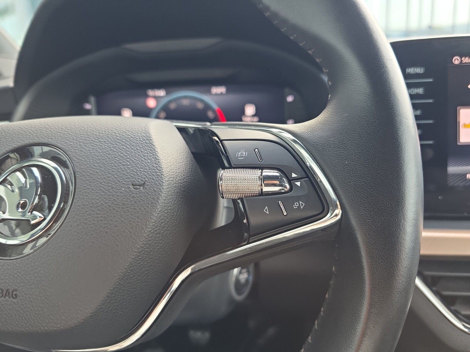 Škoda Kamiq - zdjęcie 15