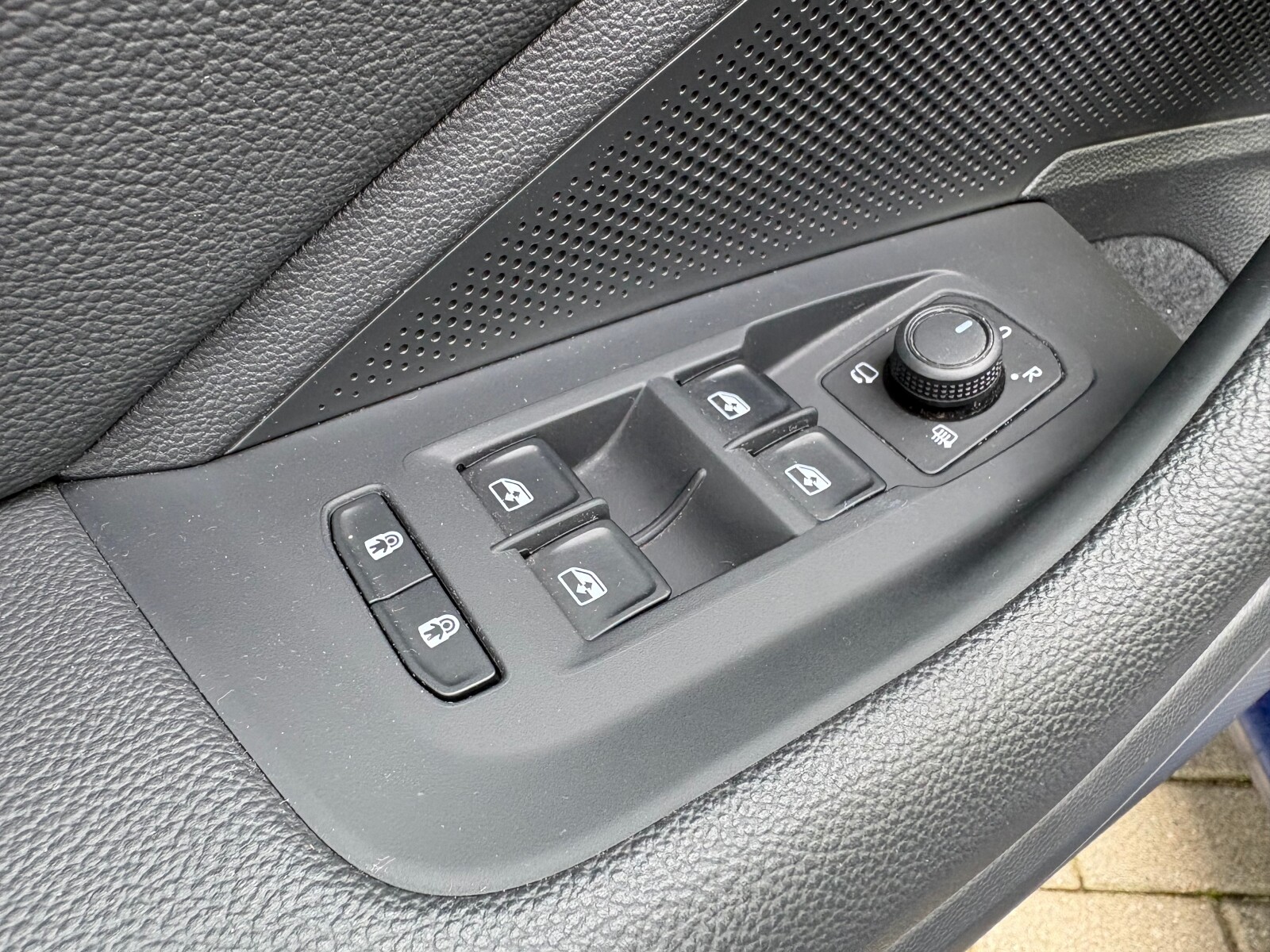 Škoda Superb Combi - zdjęcie 20
