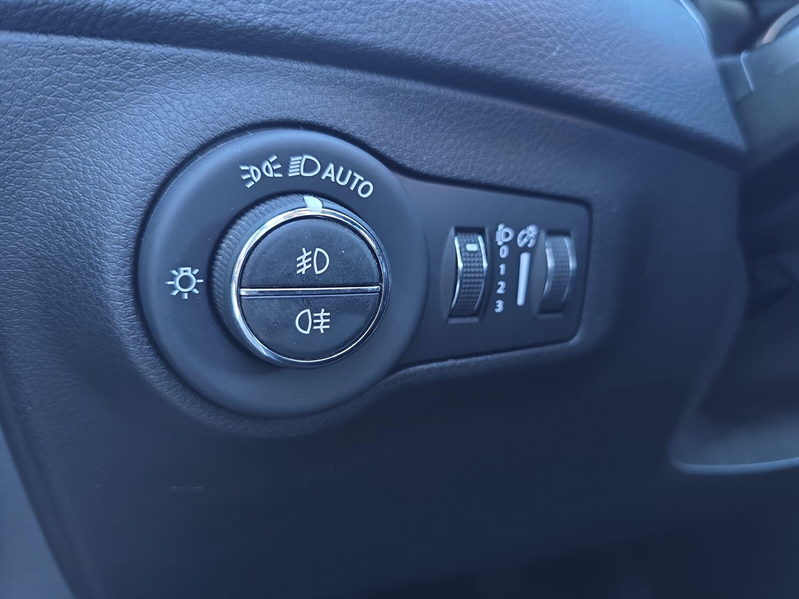 Jeep Compass - zdjęcie 11