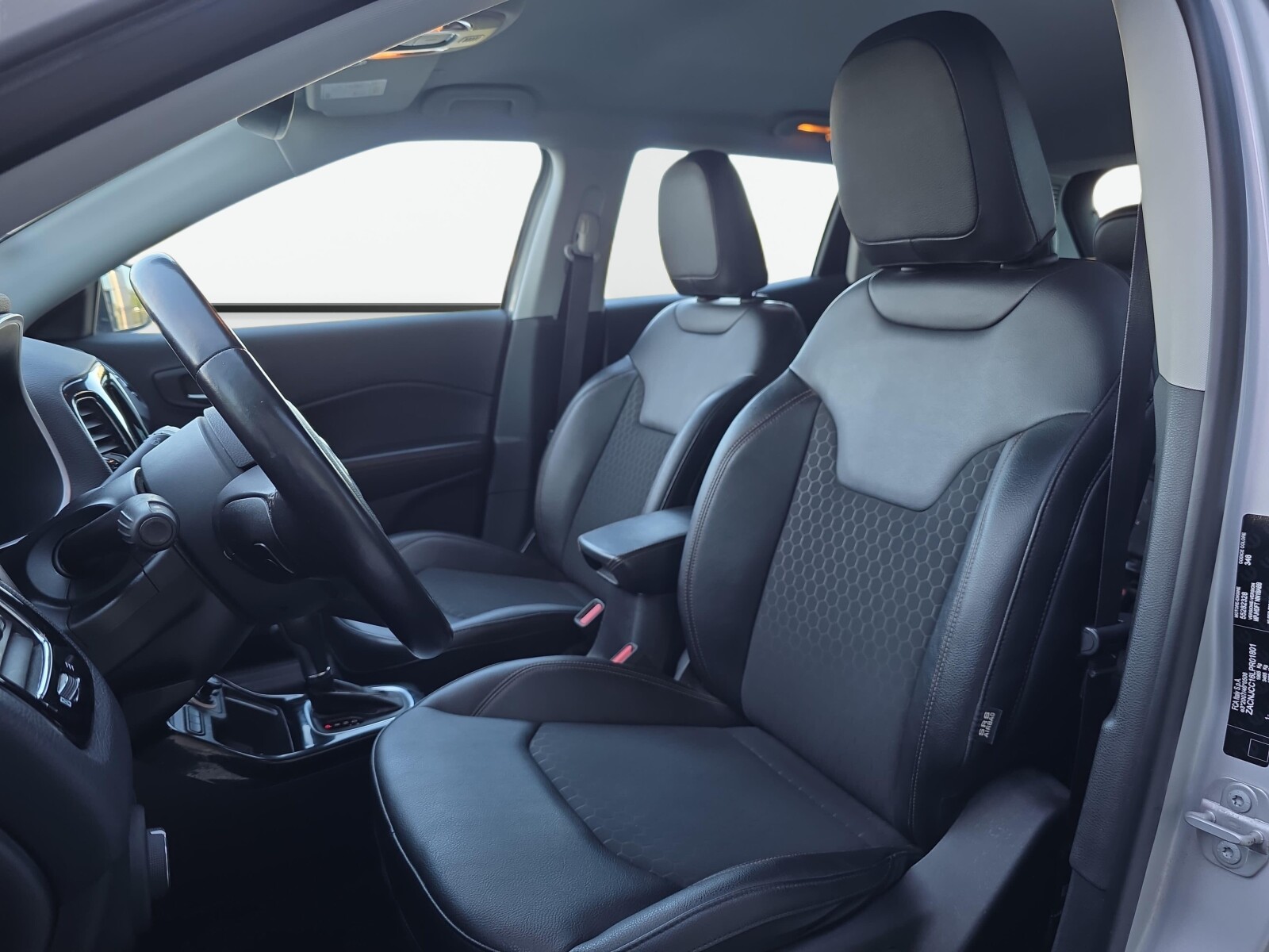 Jeep Compass - zdjęcie 9