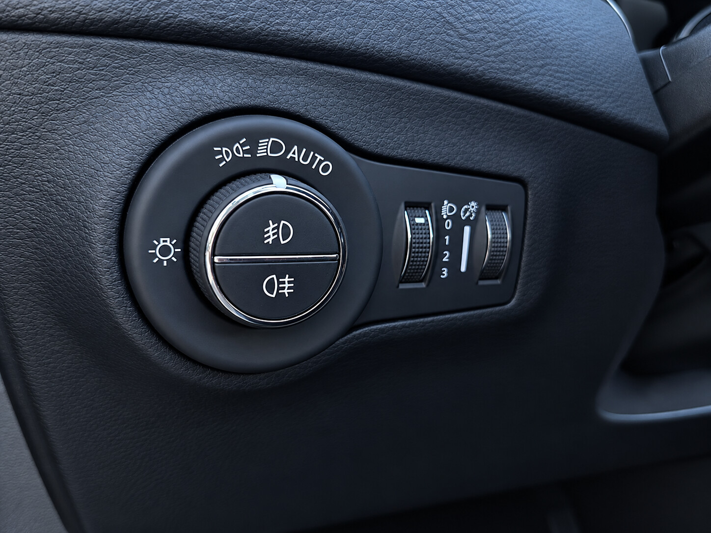 Jeep Compass - zdjęcie 24