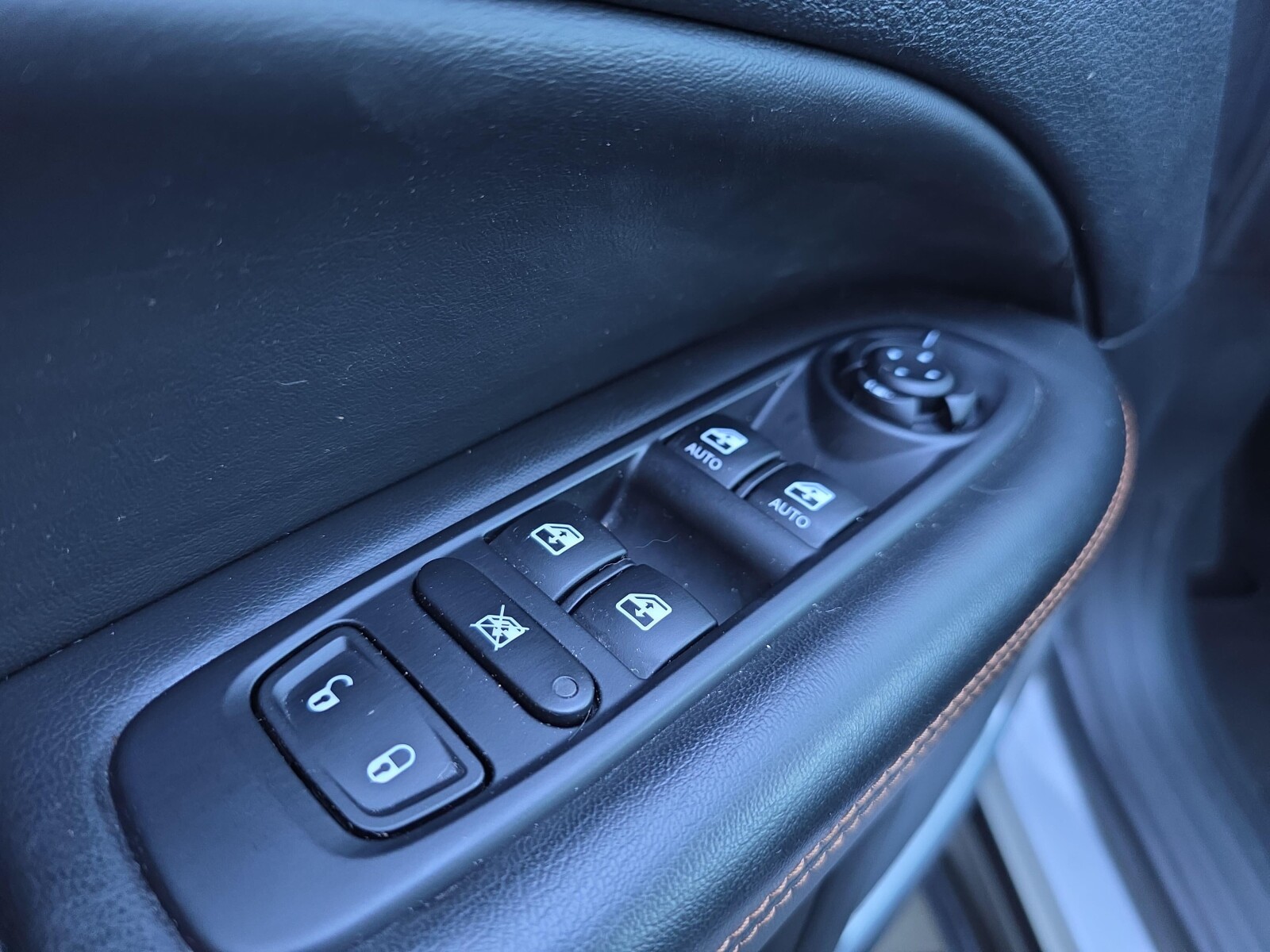 Jeep Compass - zdjęcie 10