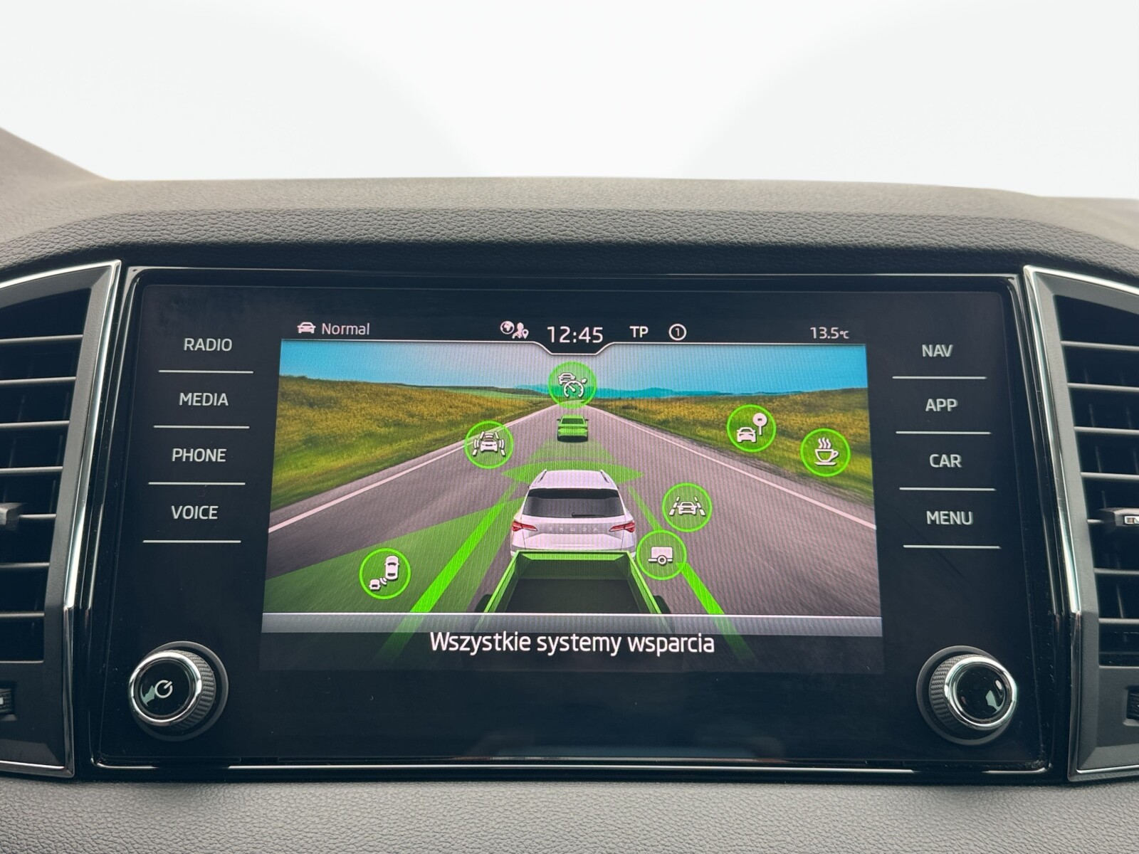 Škoda Karoq - zdjęcie 17