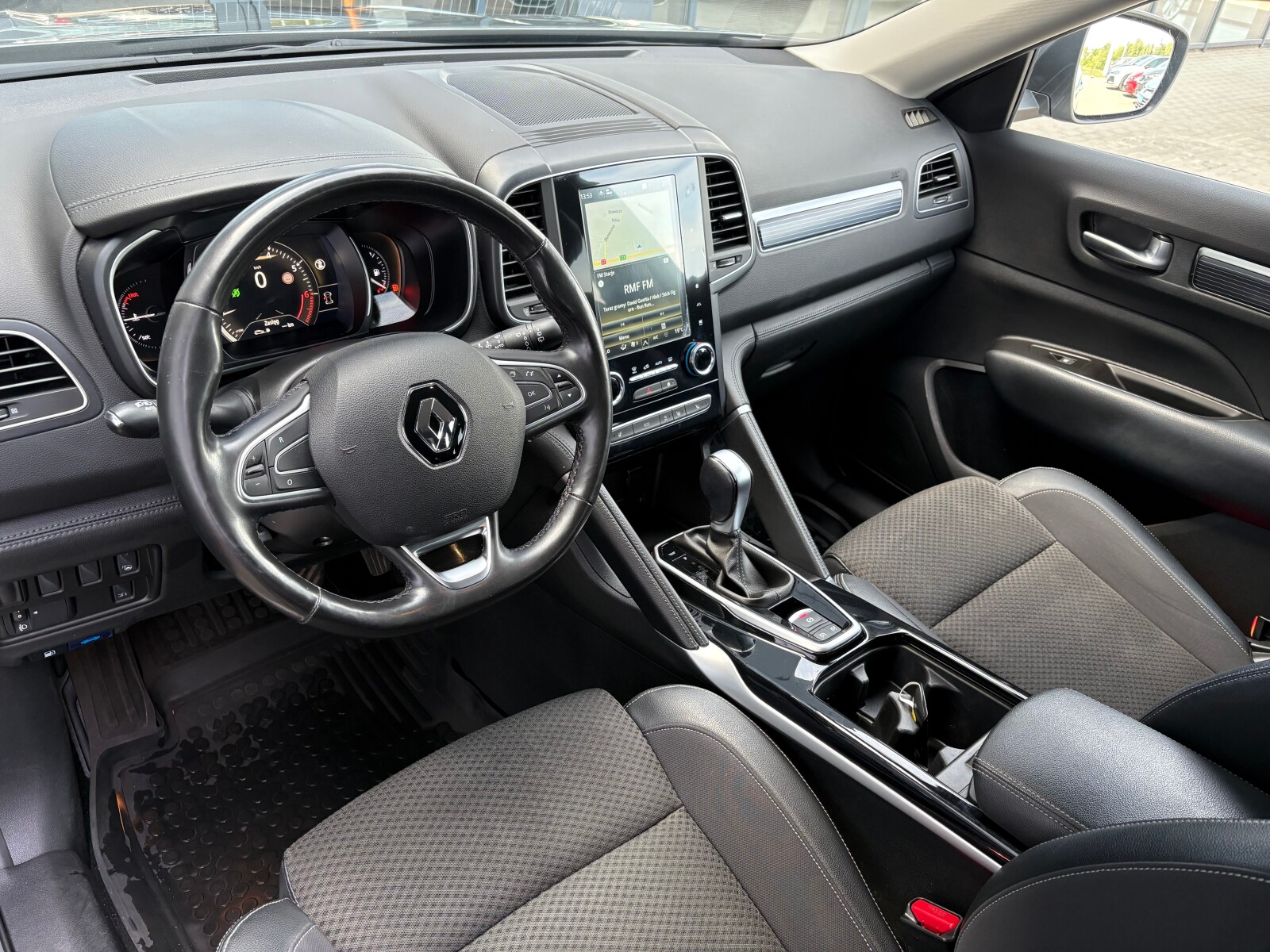Renault Koleos - zdjęcie 11