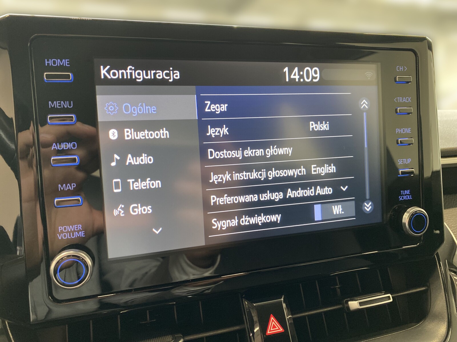 Toyota Corolla - zdjęcie 16