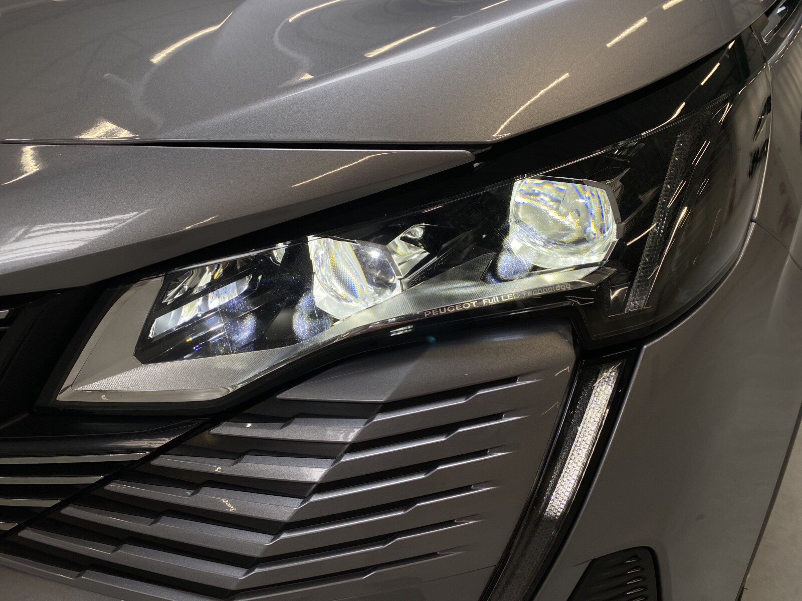 Peugeot 3008 - zdjęcie 9