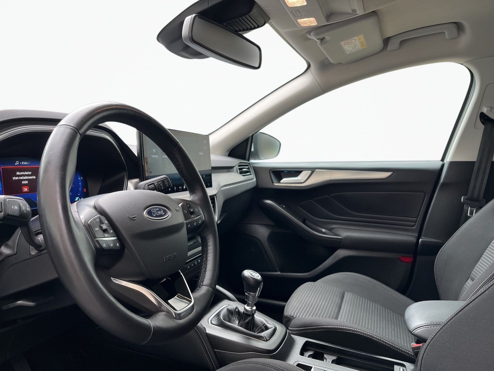Ford Focus - zdjęcie 9