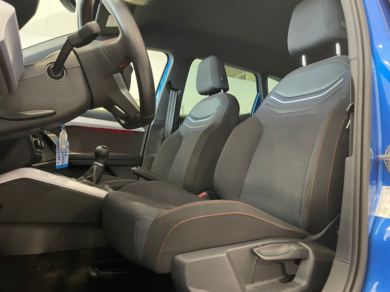 Seat Arona - zdjęcie 9