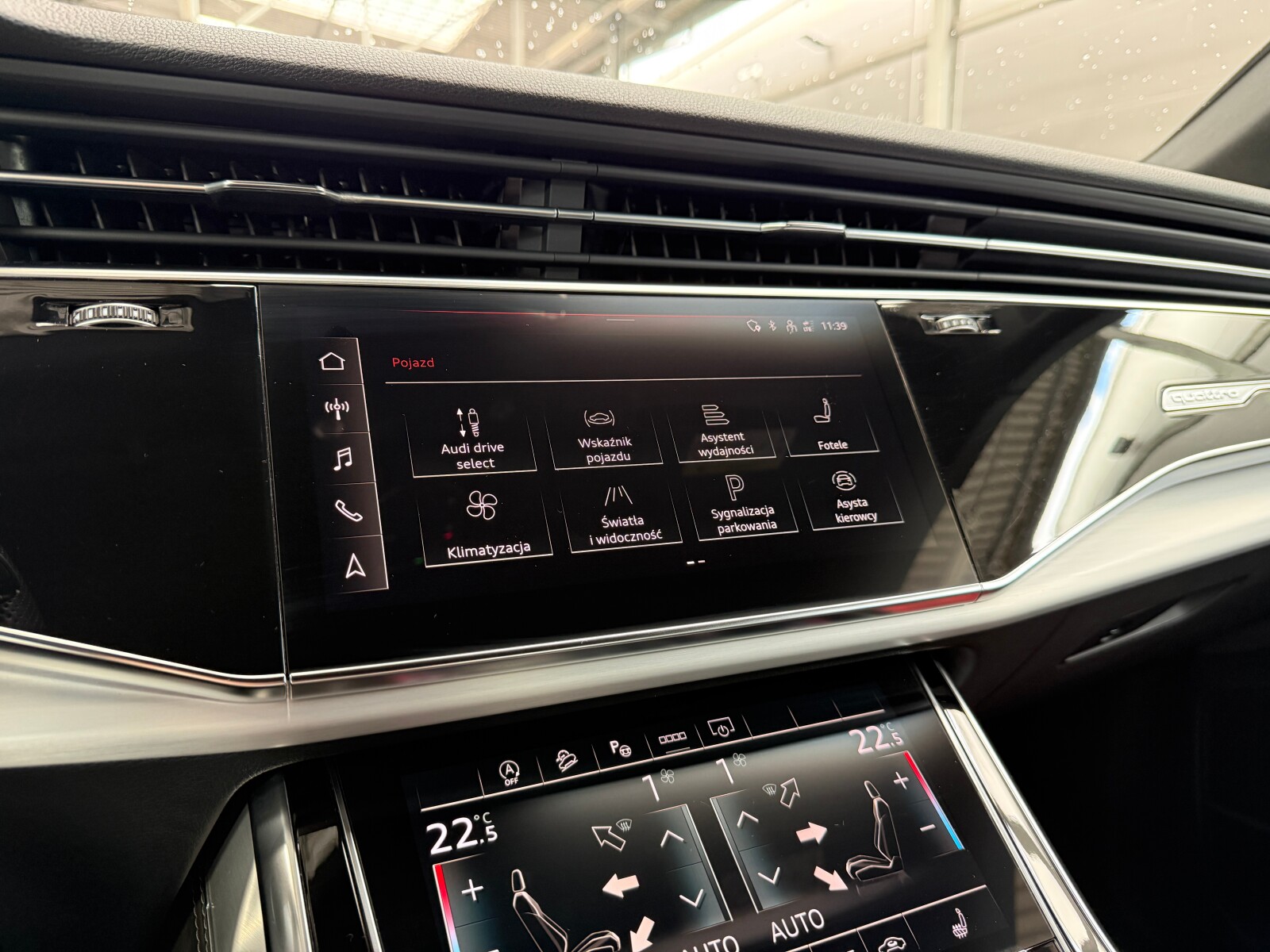 Audi Q8 - zdjęcie 31