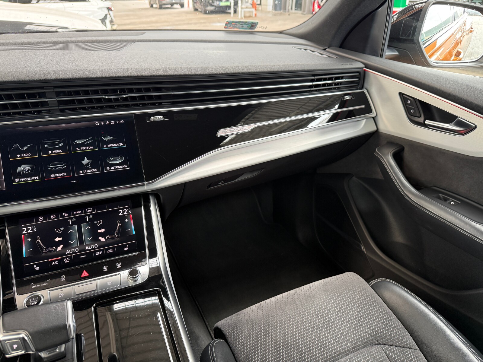 Audi Q8 - zdjęcie 16