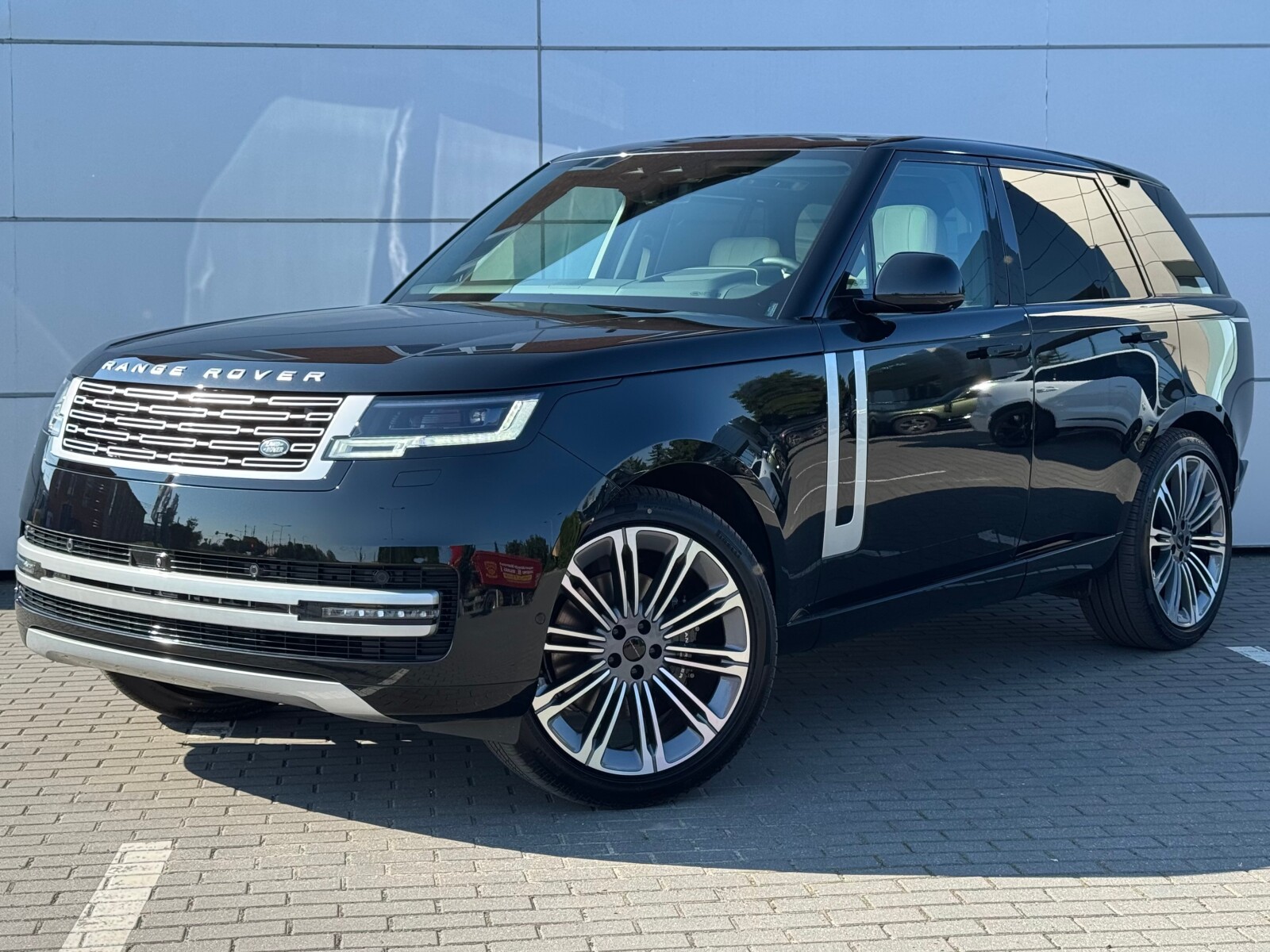 Range Rover L460 MY26 3.0D I6 350 PS AWD Auto Autobiography
