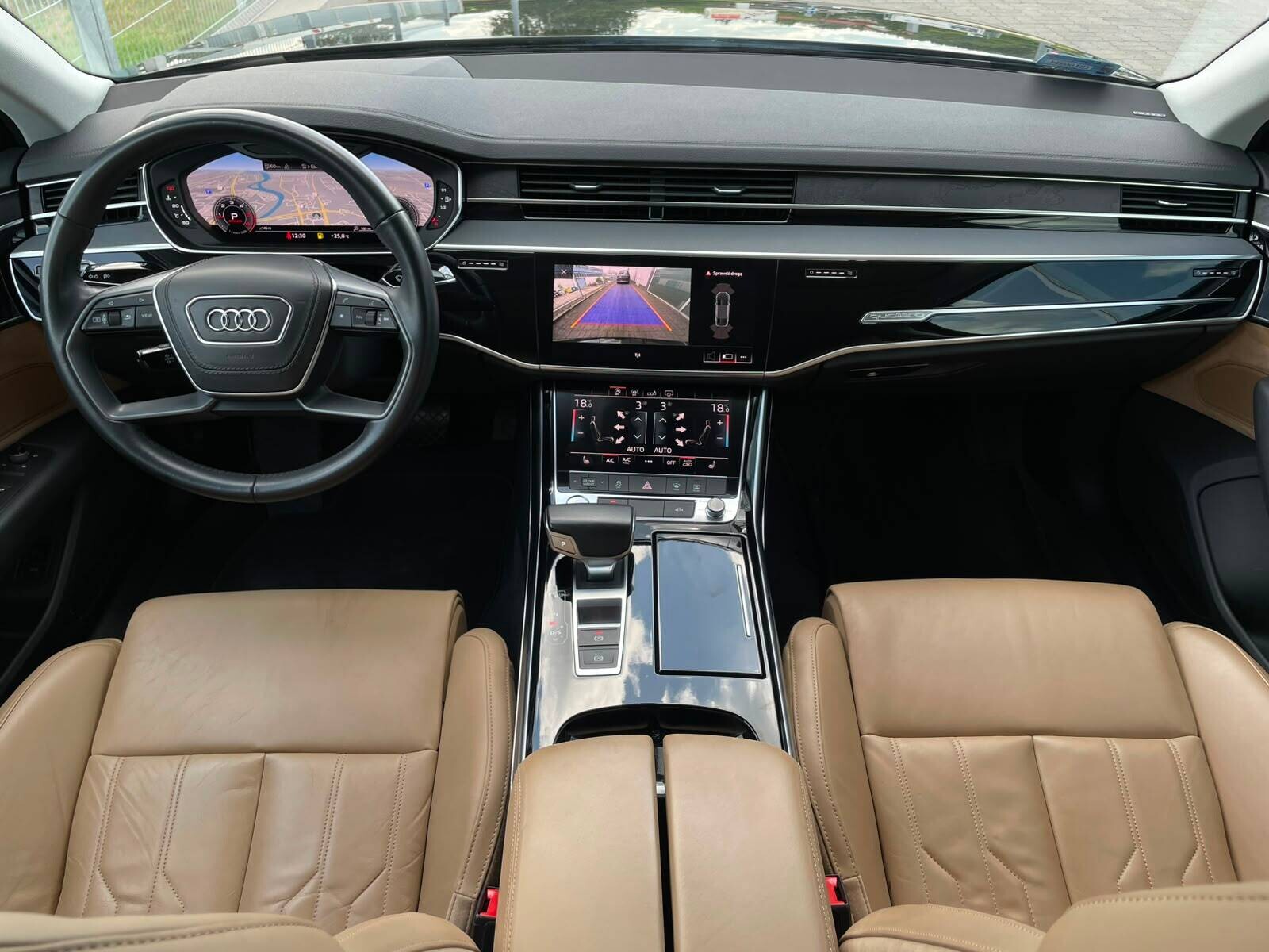 Audi A8 - zdjęcie 15