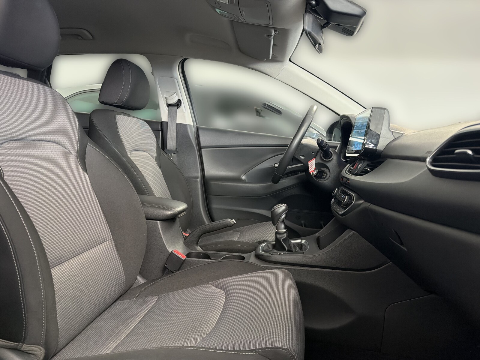 Hyundai i30 - zdjęcie 17
