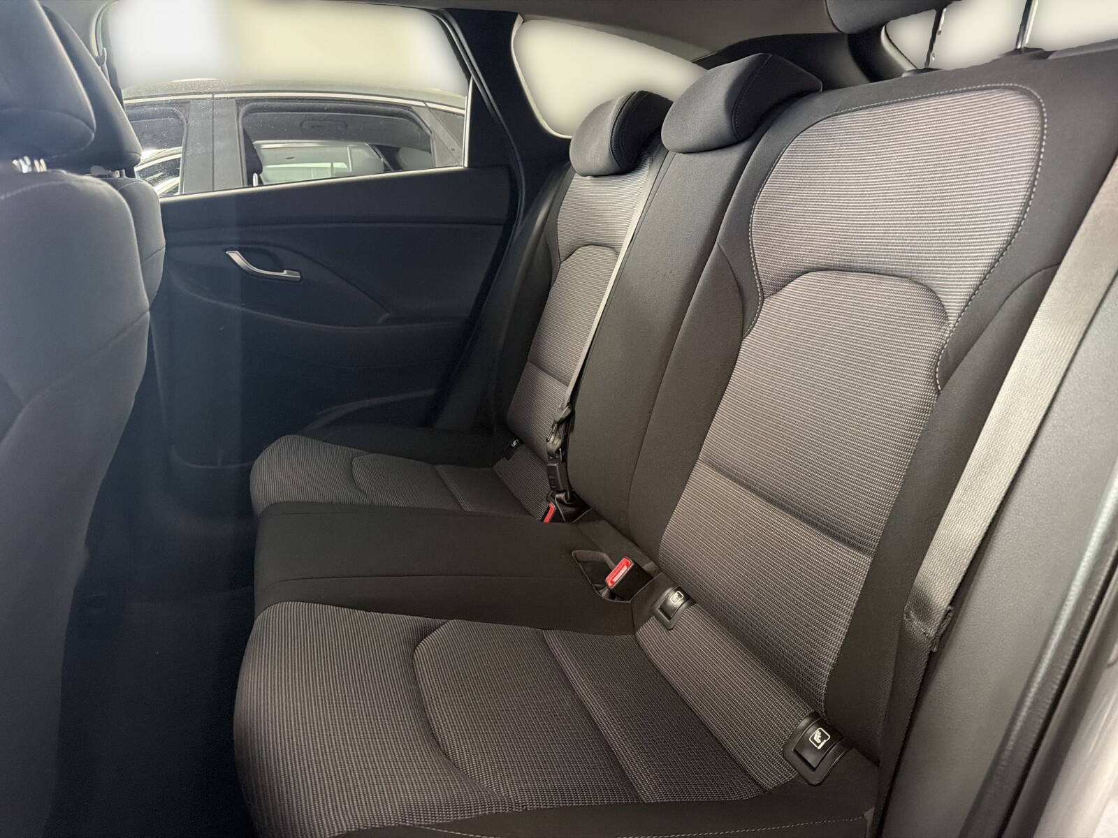 Hyundai i30 - zdjęcie 13