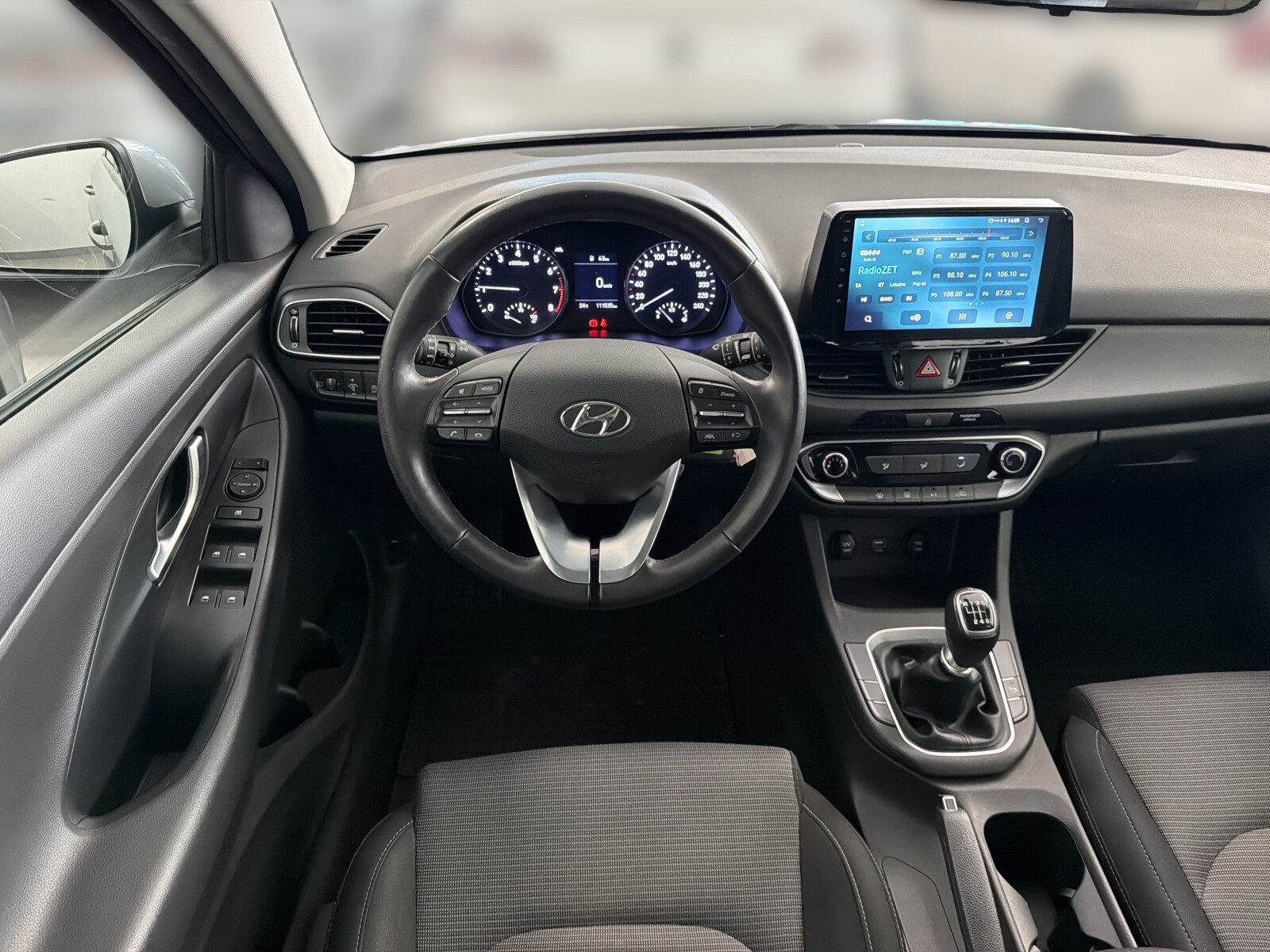 Hyundai i30 - zdjęcie 18
