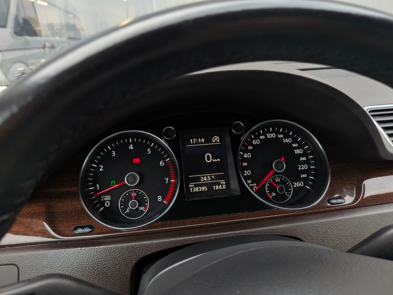 Volkswagen Passat - zdjęcie 19
