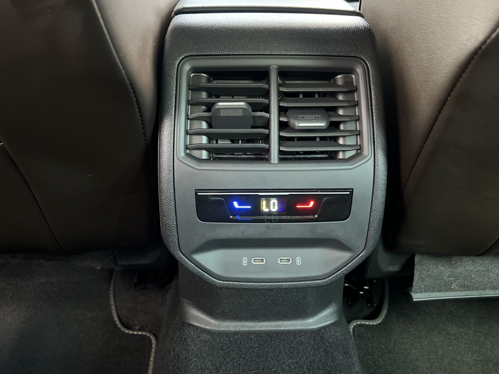 Seat Leon Sportstourer - zdjęcie 27