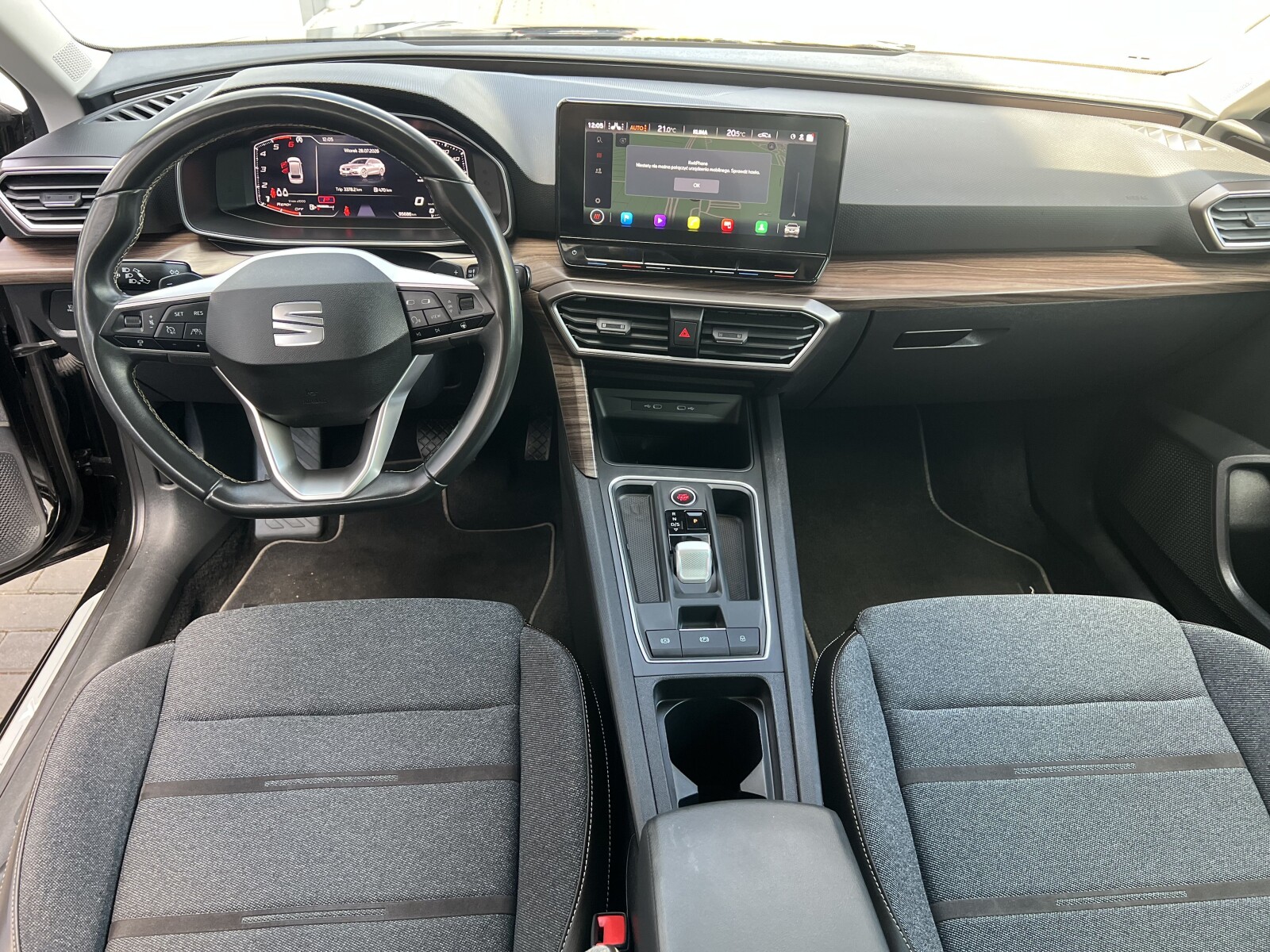 Seat Leon Sportstourer - zdjęcie 9