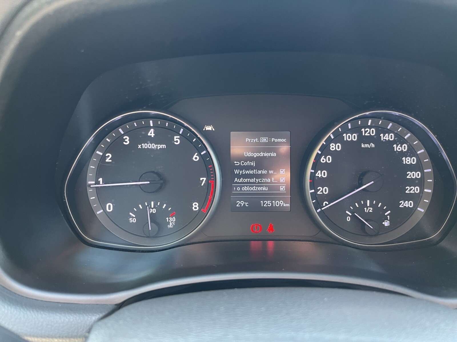 Hyundai i30 - zdjęcie 17