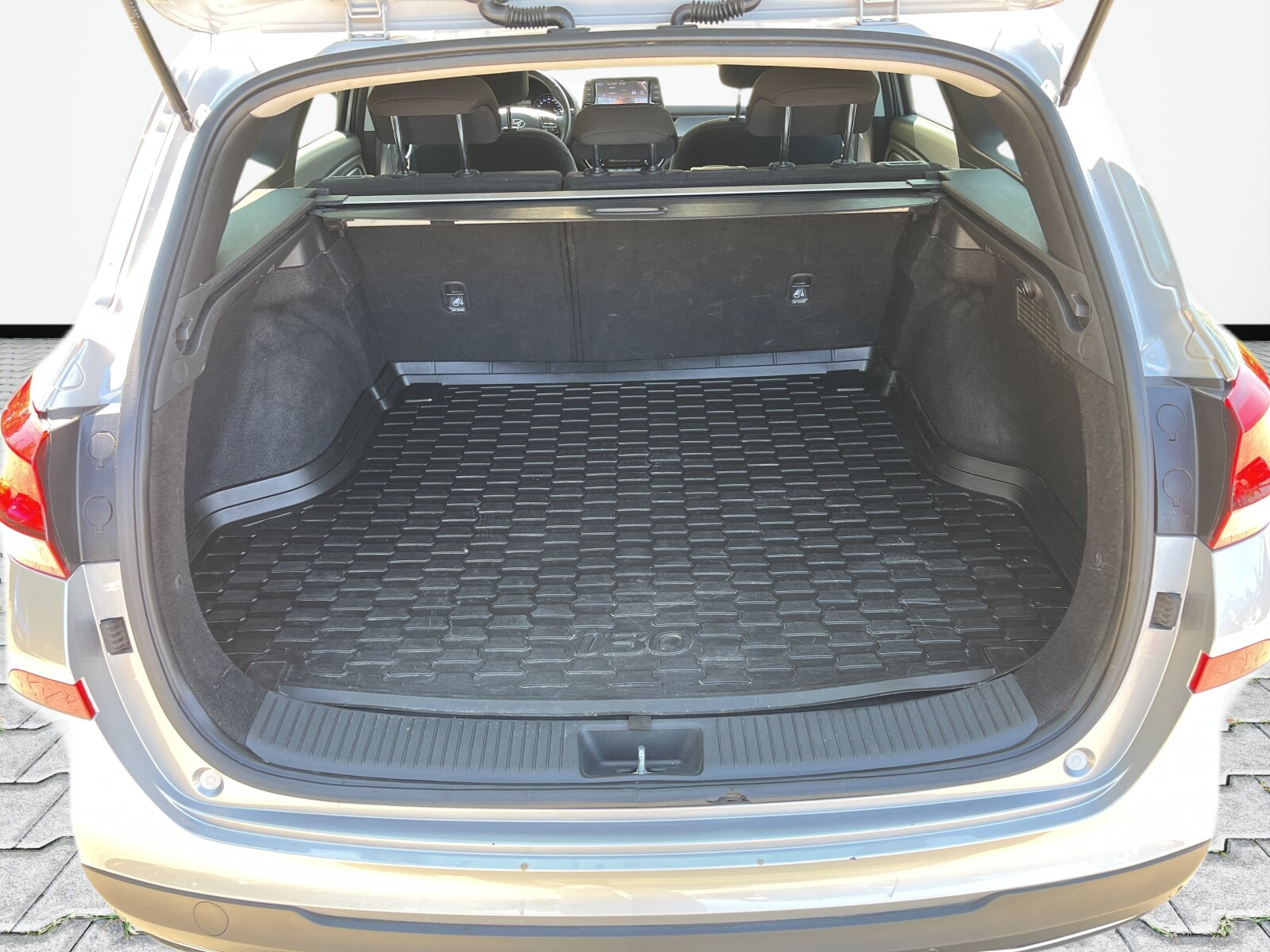 Hyundai i30 - zdjęcie 9