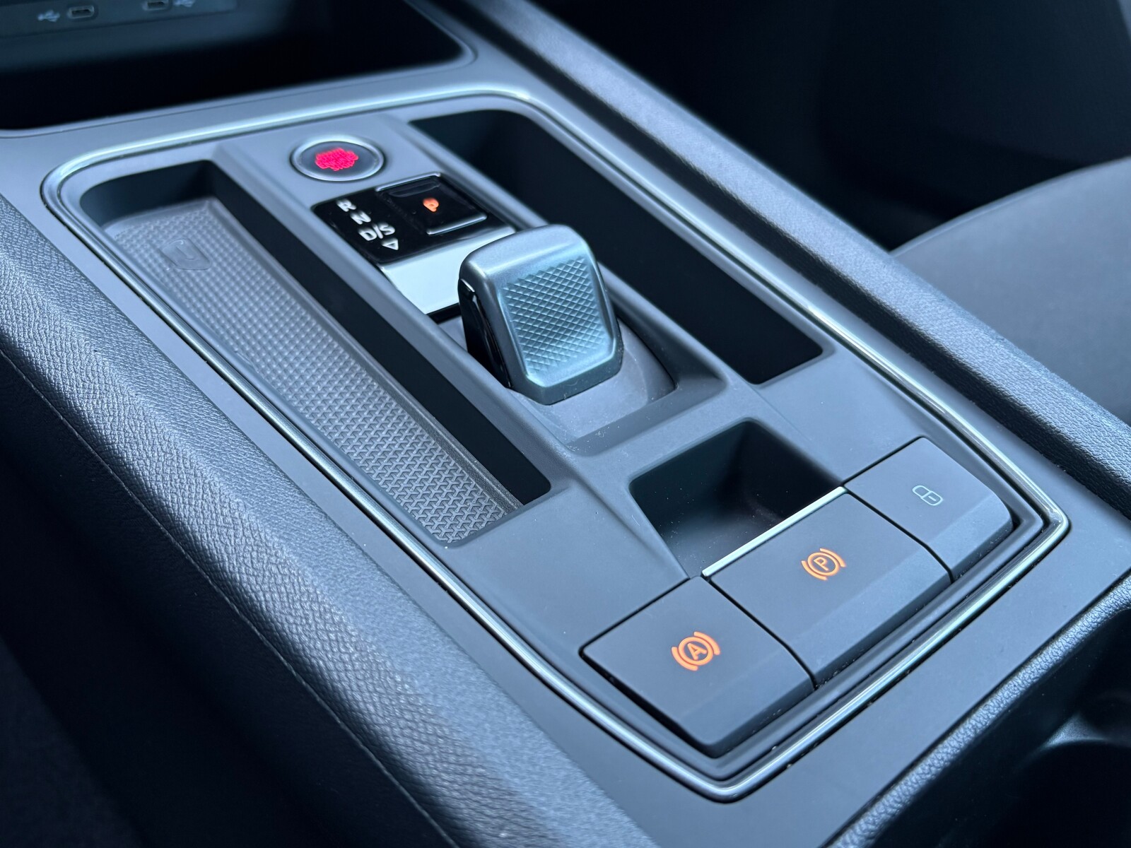 Cupra Formentor - zdjęcie 26