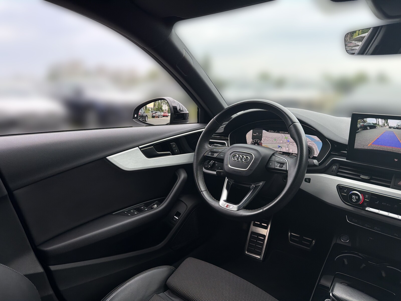 Audi A4 Limousine - zdjęcie 22