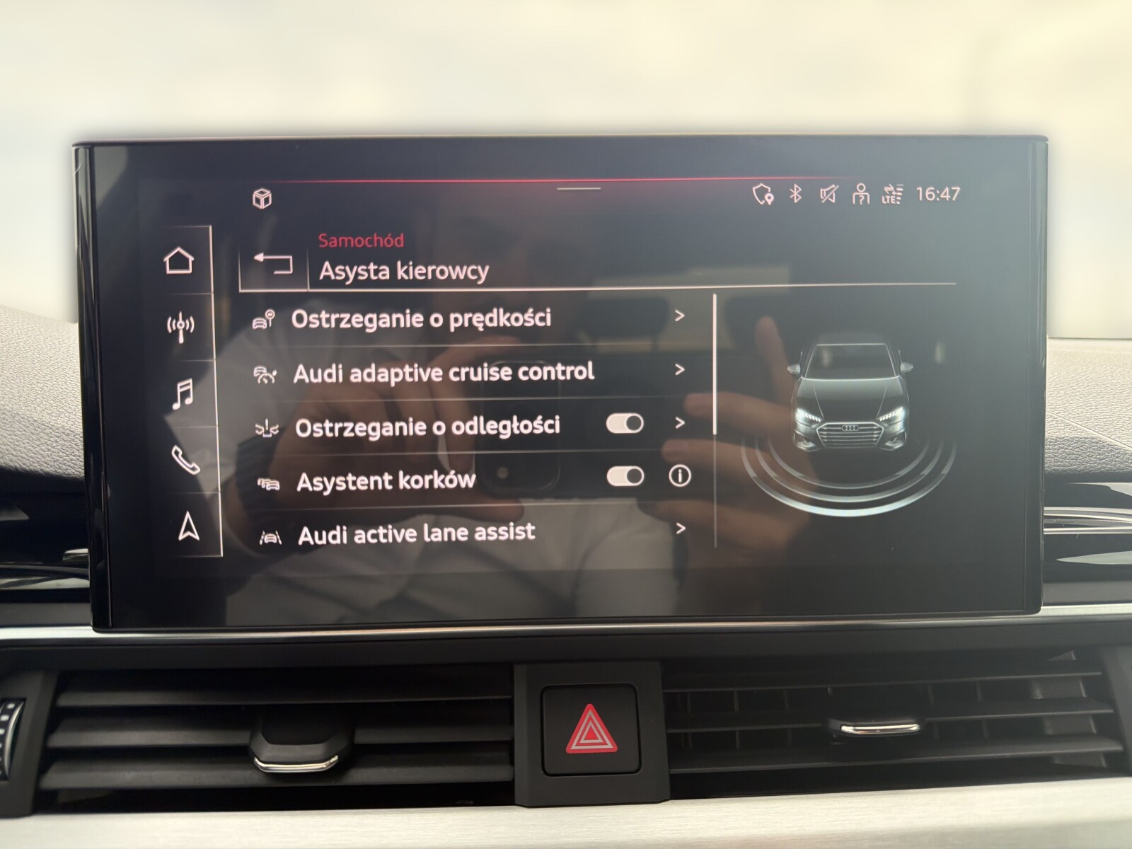 Audi A4 Limousine - zdjęcie 39