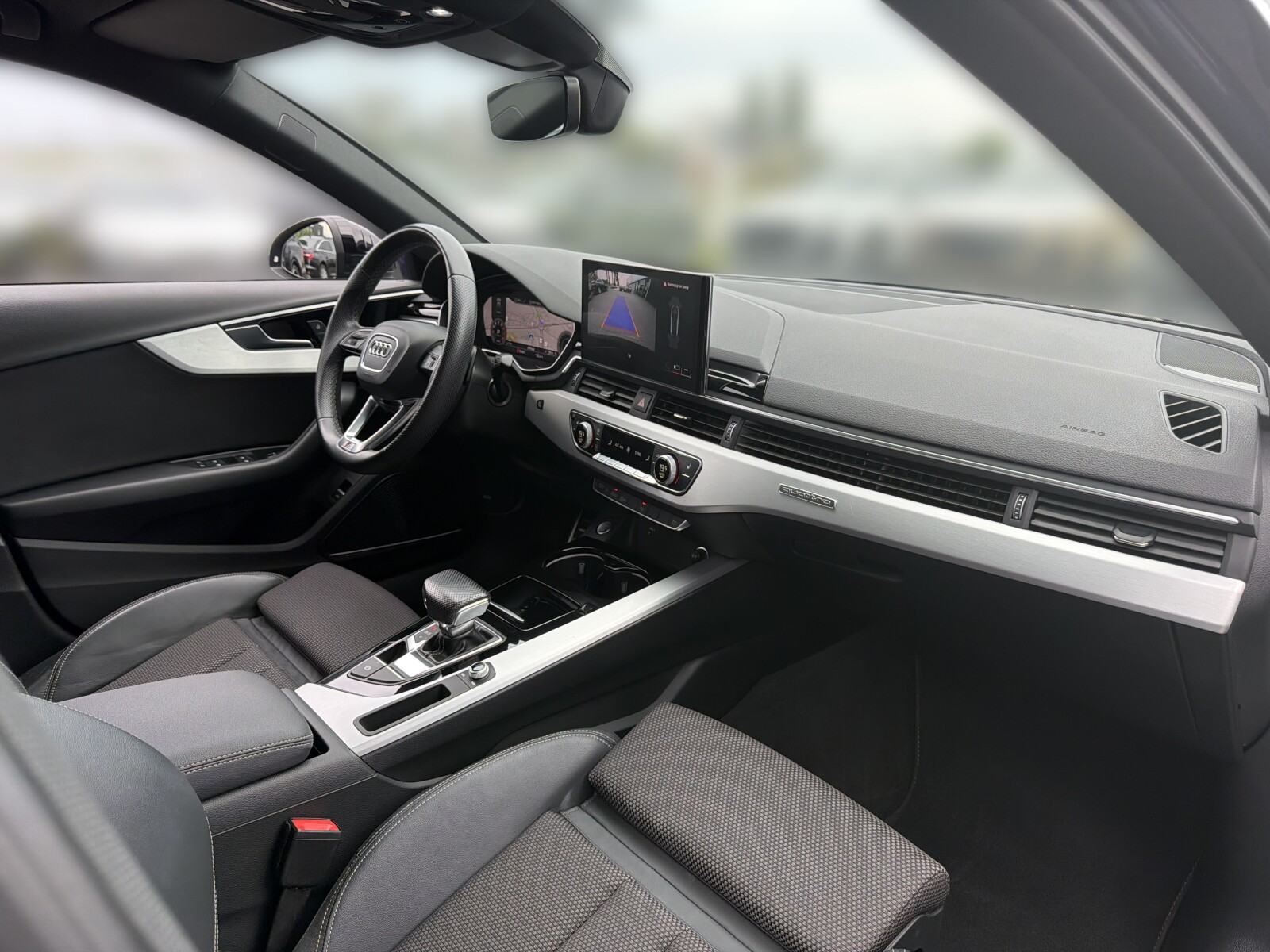 Audi A4 Limousine - zdjęcie 20