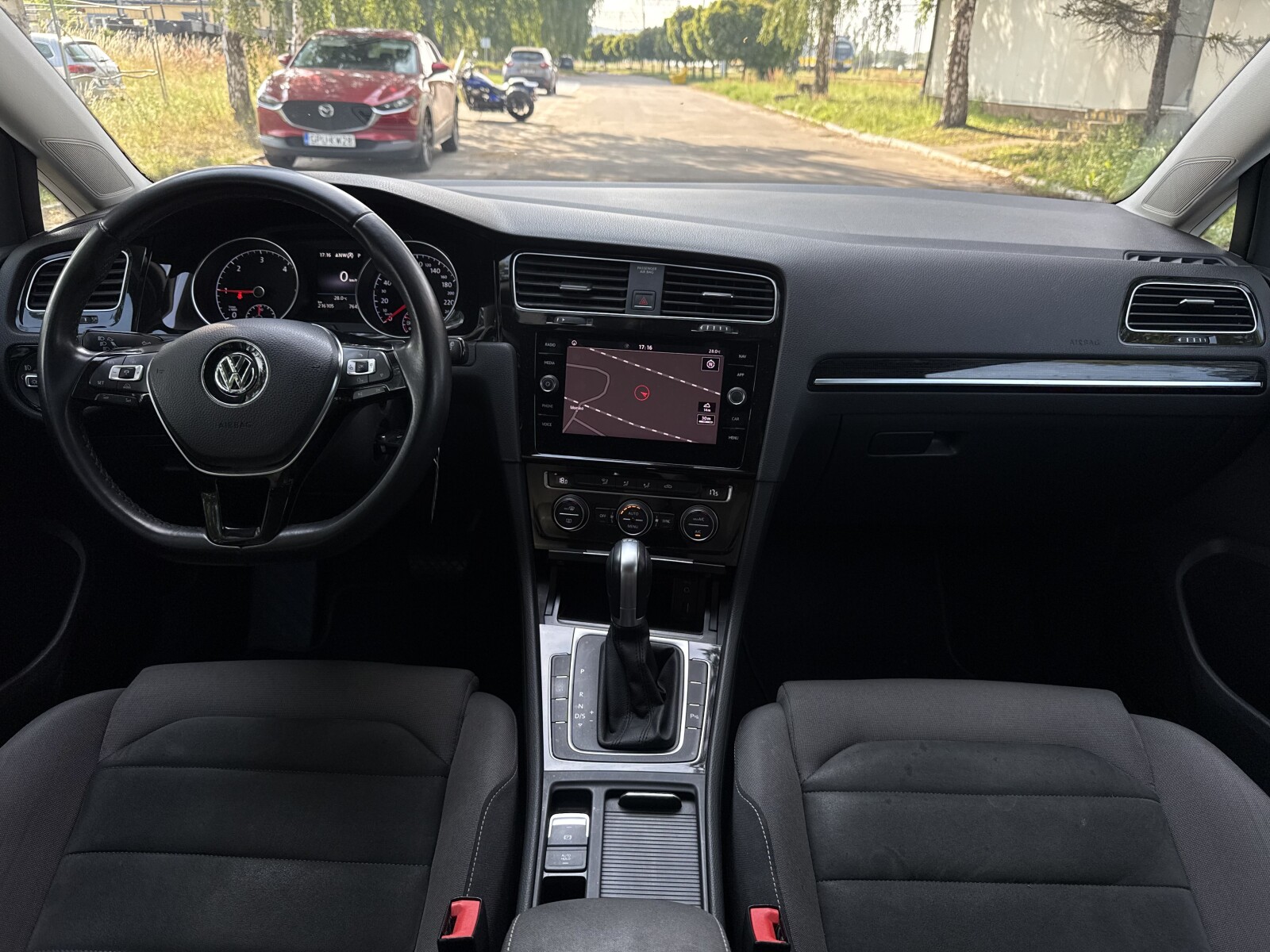 Volkswagen Golf Variant - zdjęcie 9