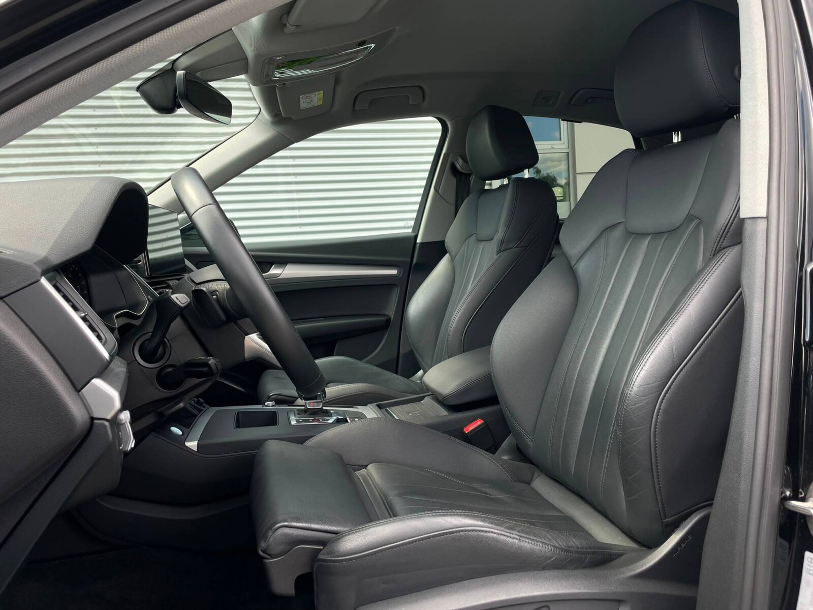 Audi Q5 Sportback - zdjęcie 21