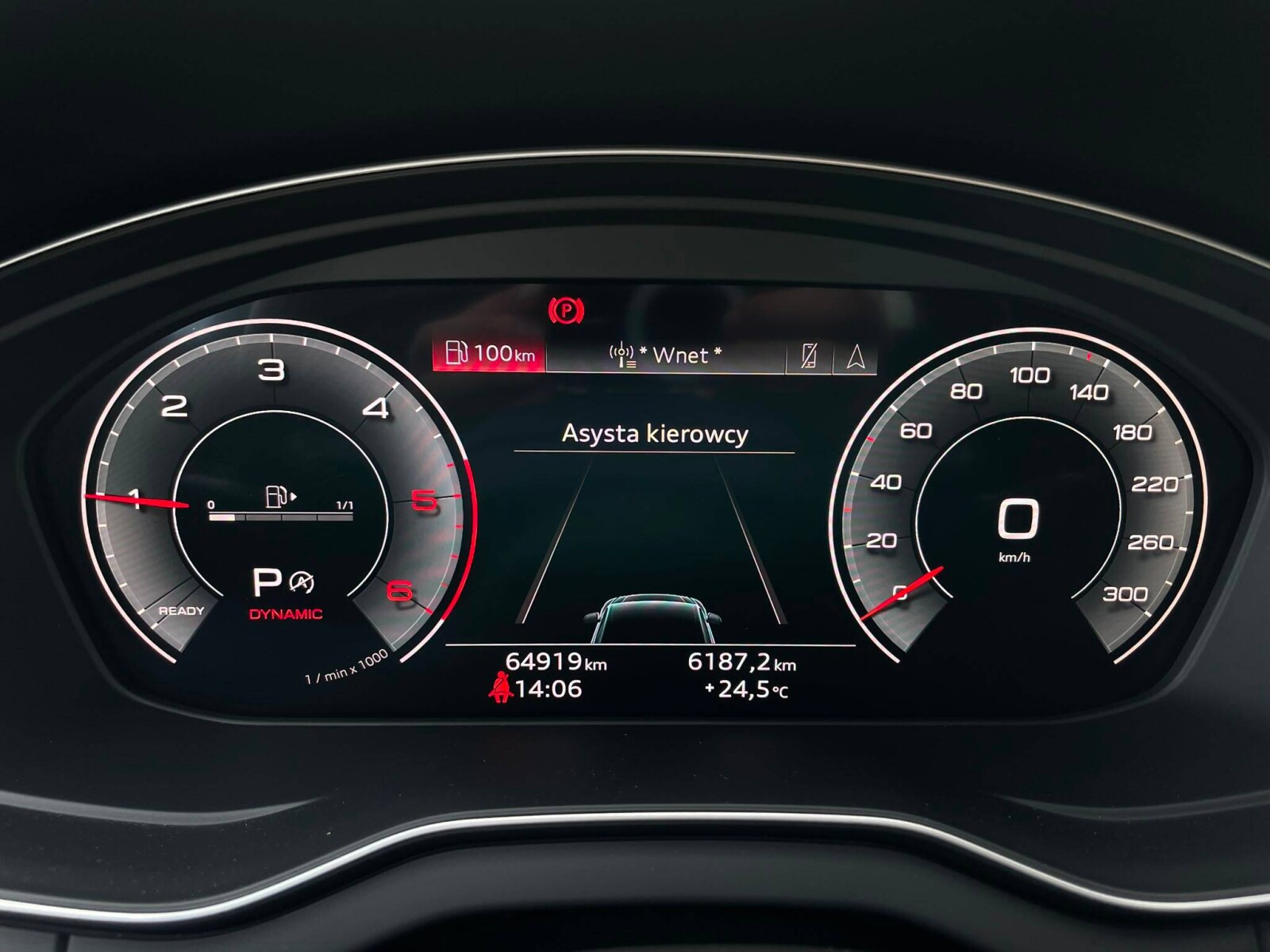 Audi Q5 Sportback - zdjęcie 26