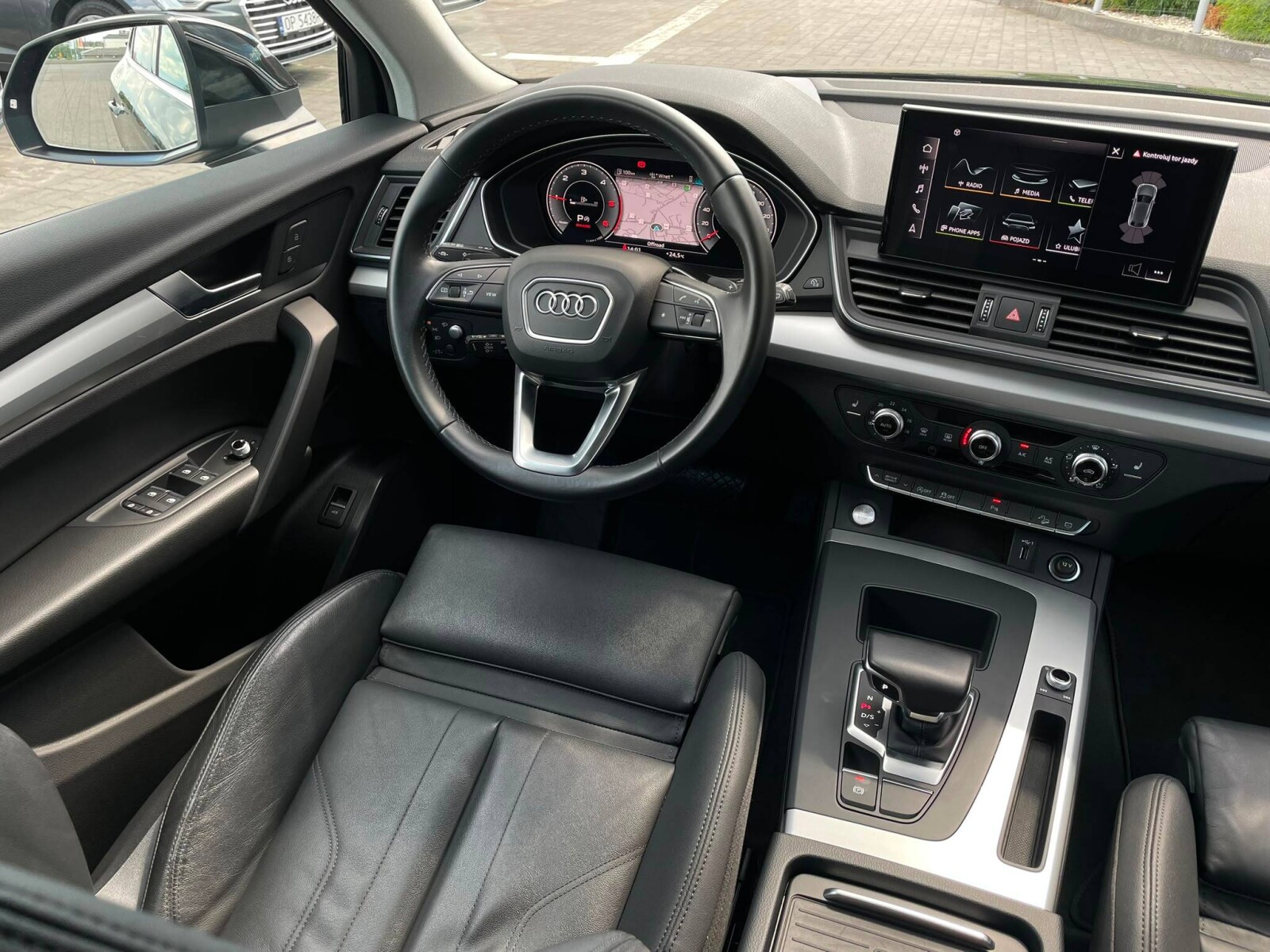 Audi Q5 Sportback - zdjęcie 14