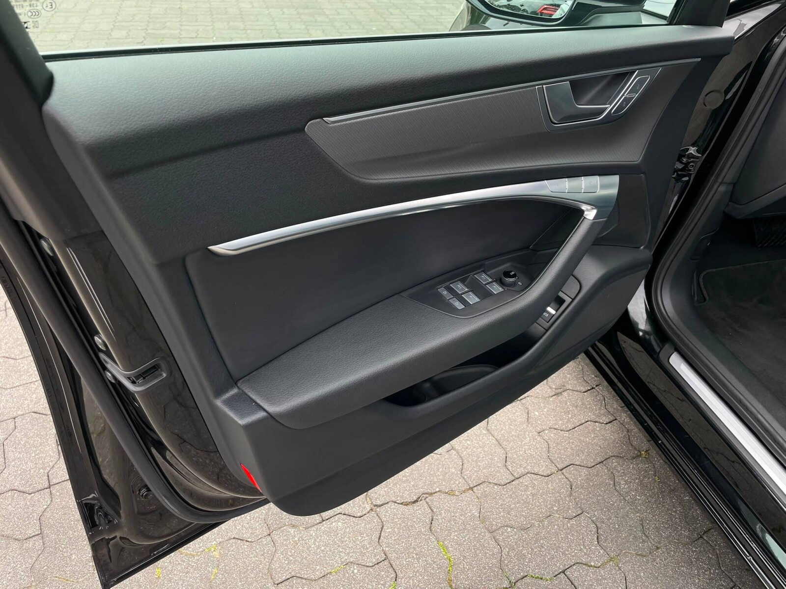 Audi A6 Limousine - zdjęcie 18