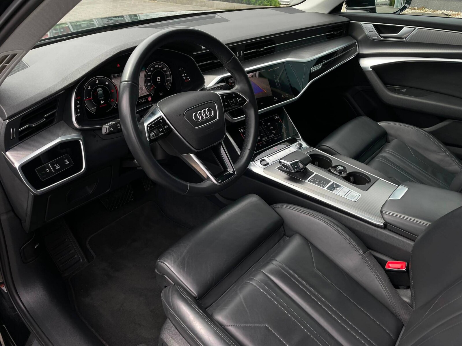 Audi A6 Limousine - zdjęcie 20